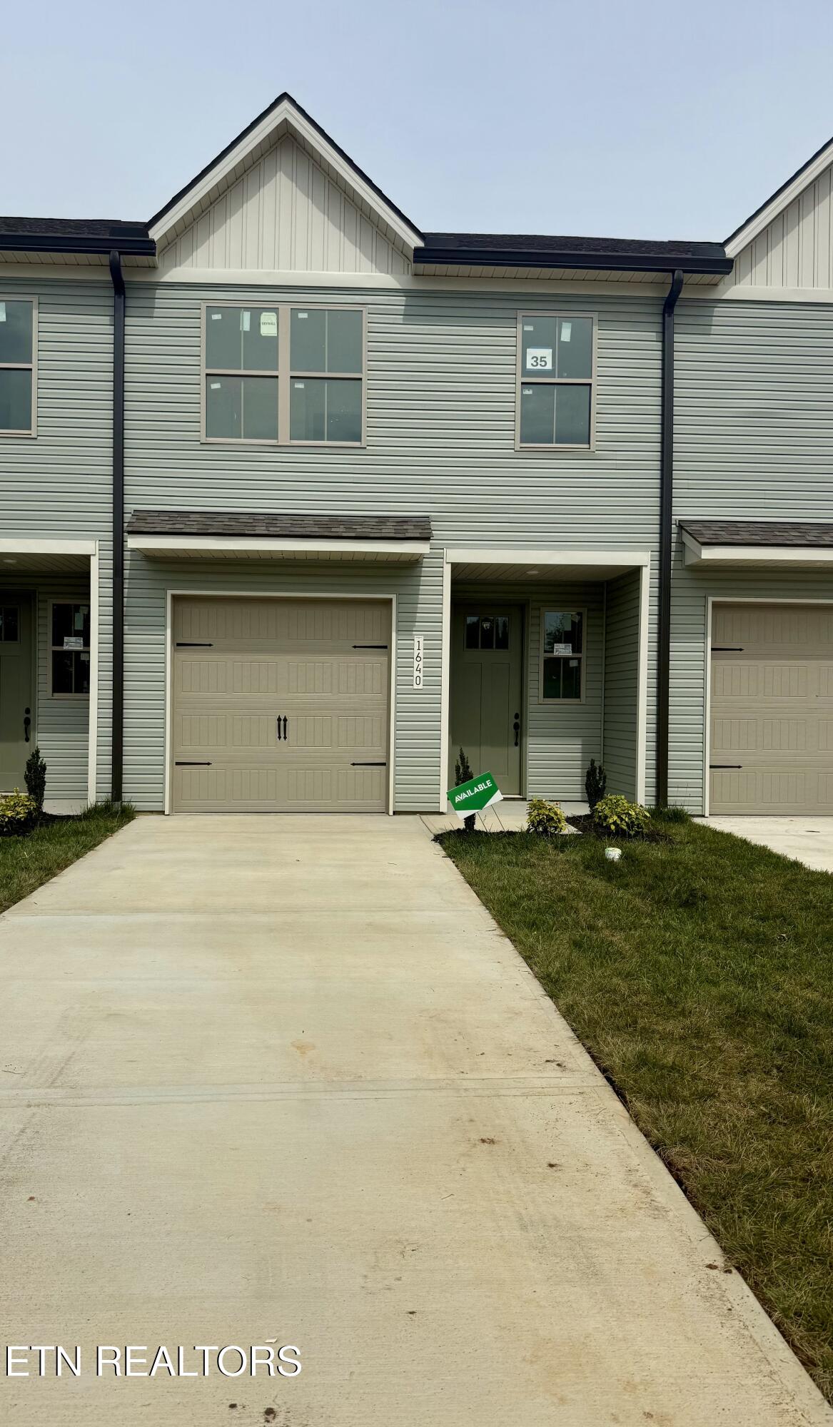 1640 Bennett Village Drive Maryville TN 37804