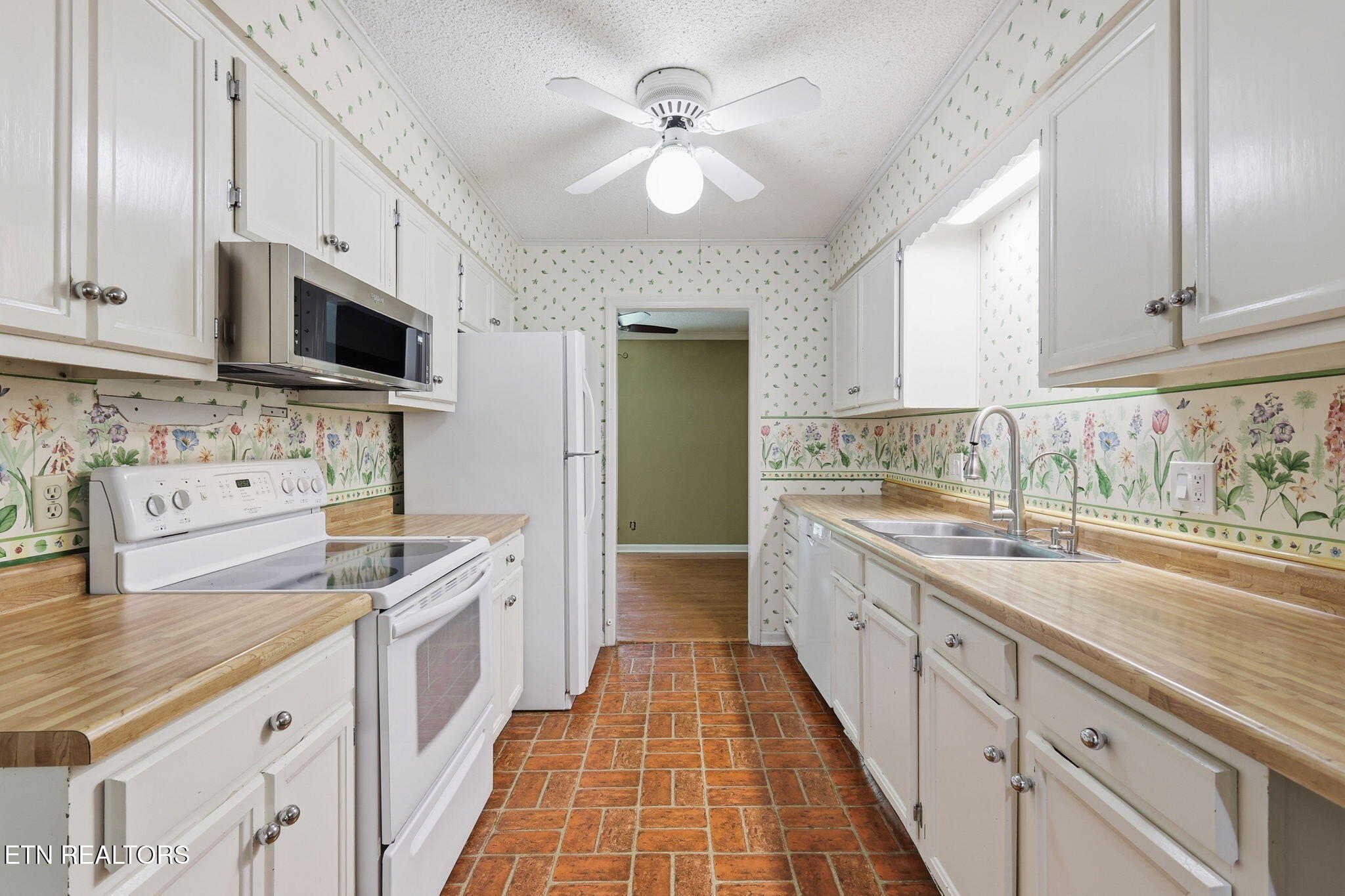 211 Connors Circle Oak Ridge TN 37830