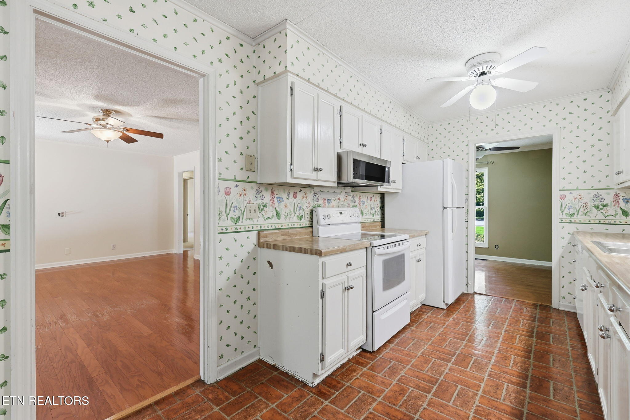 211 Connors Circle Oak Ridge TN 37830