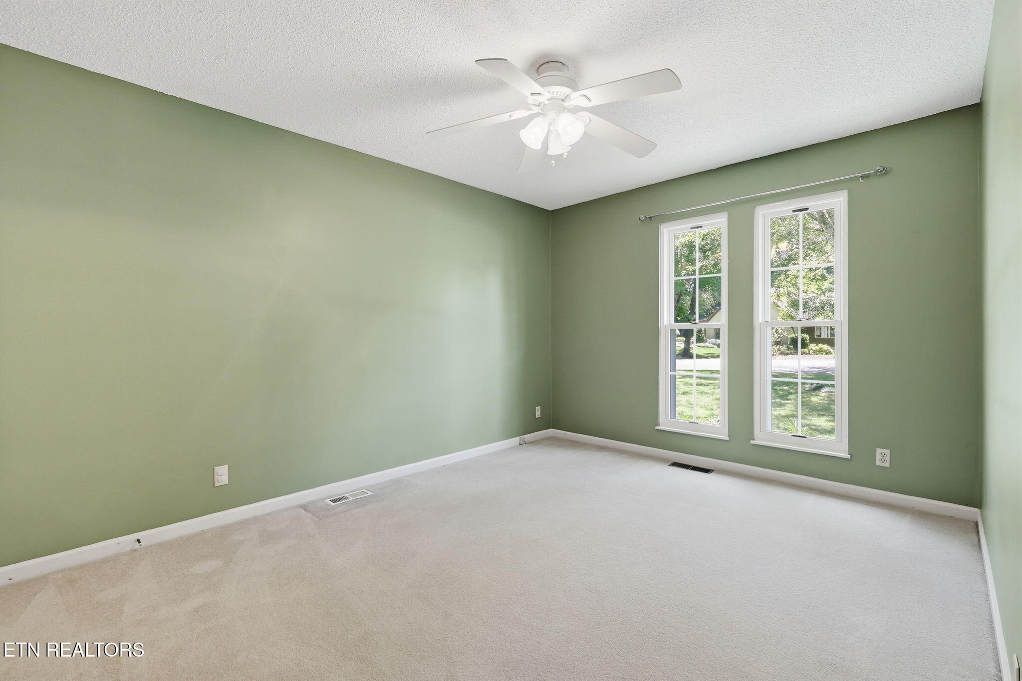 211 Connors Circle Oak Ridge TN 37830