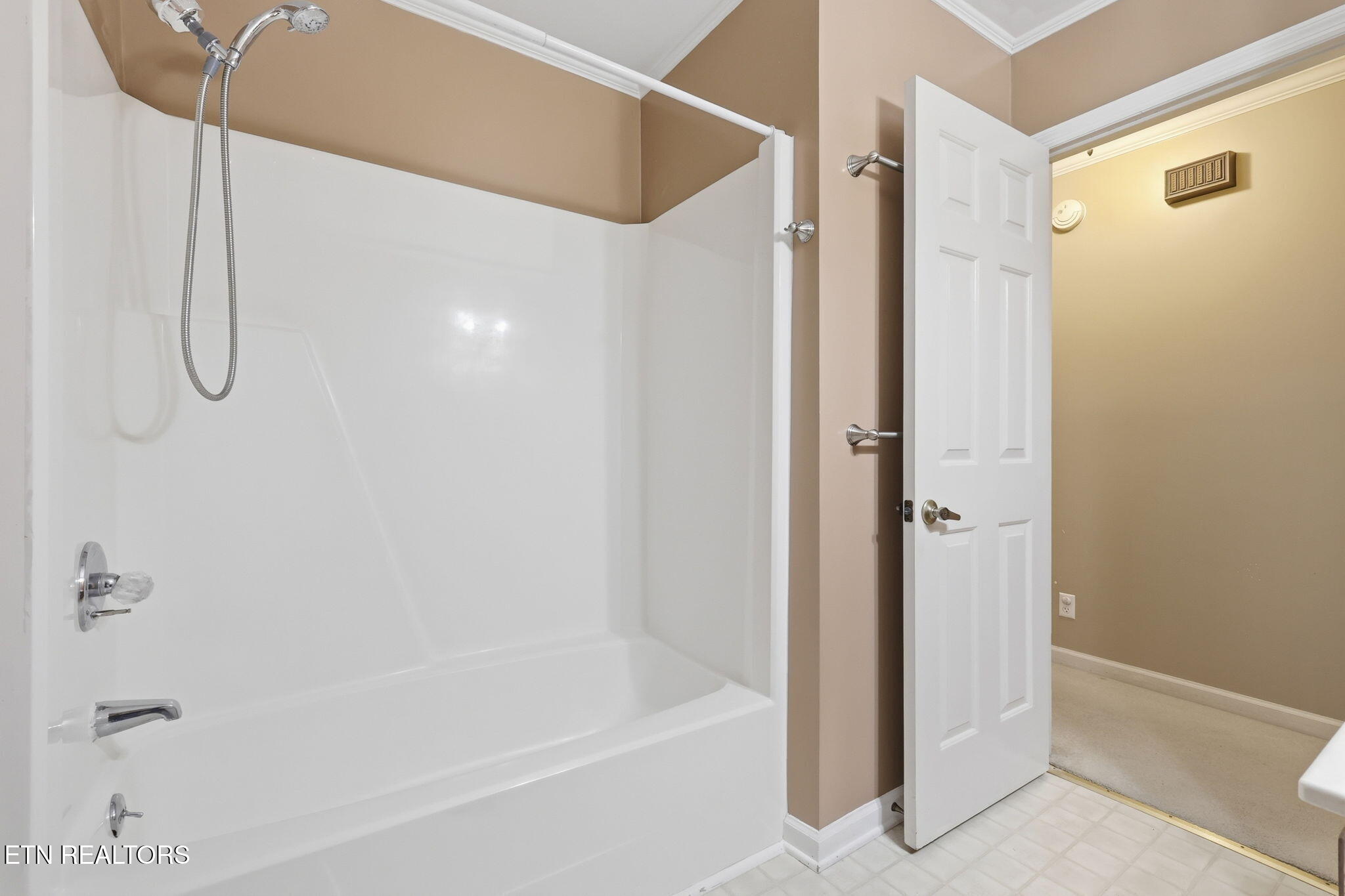 211 Connors Circle Oak Ridge TN 37830