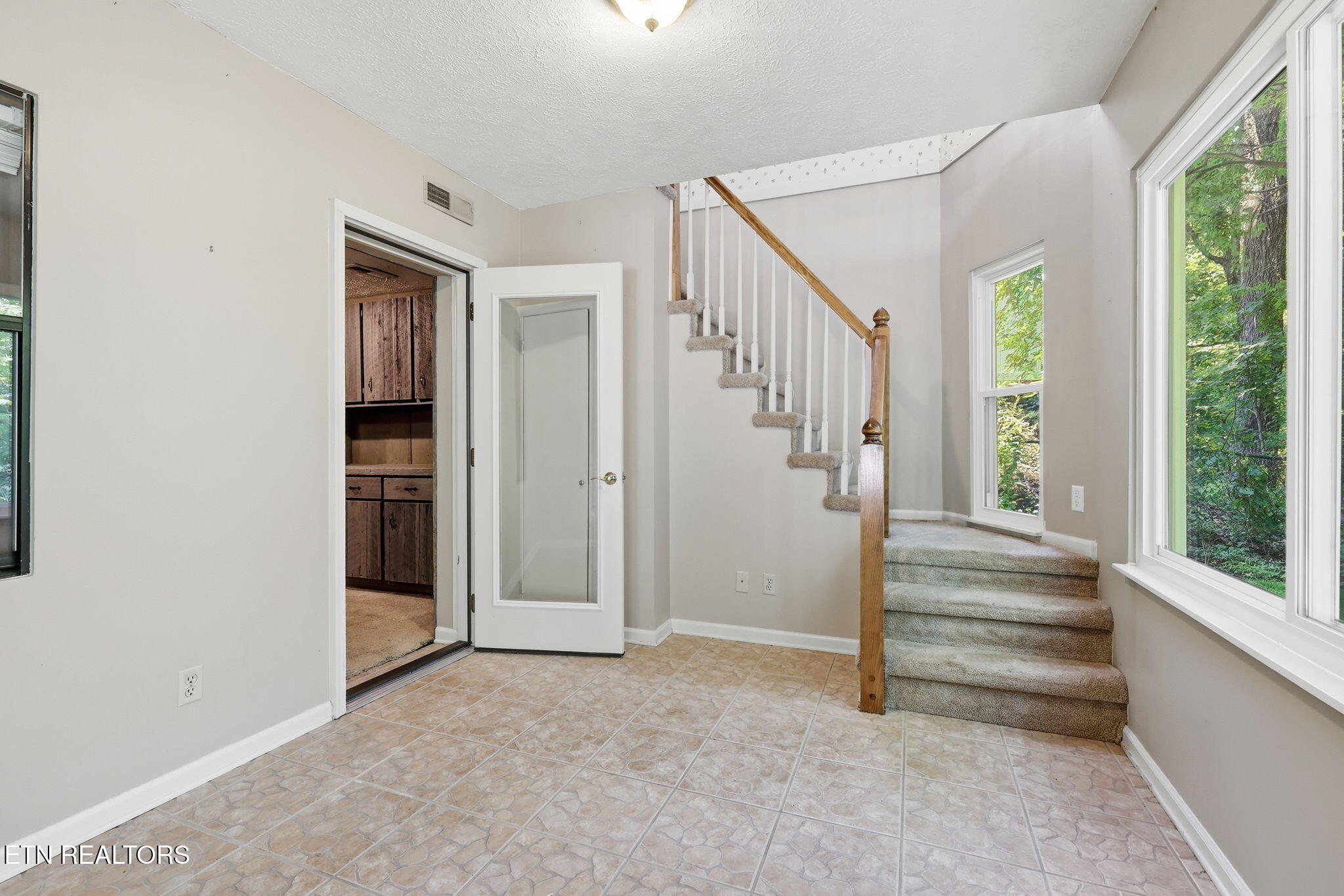 211 Connors Circle Oak Ridge TN 37830