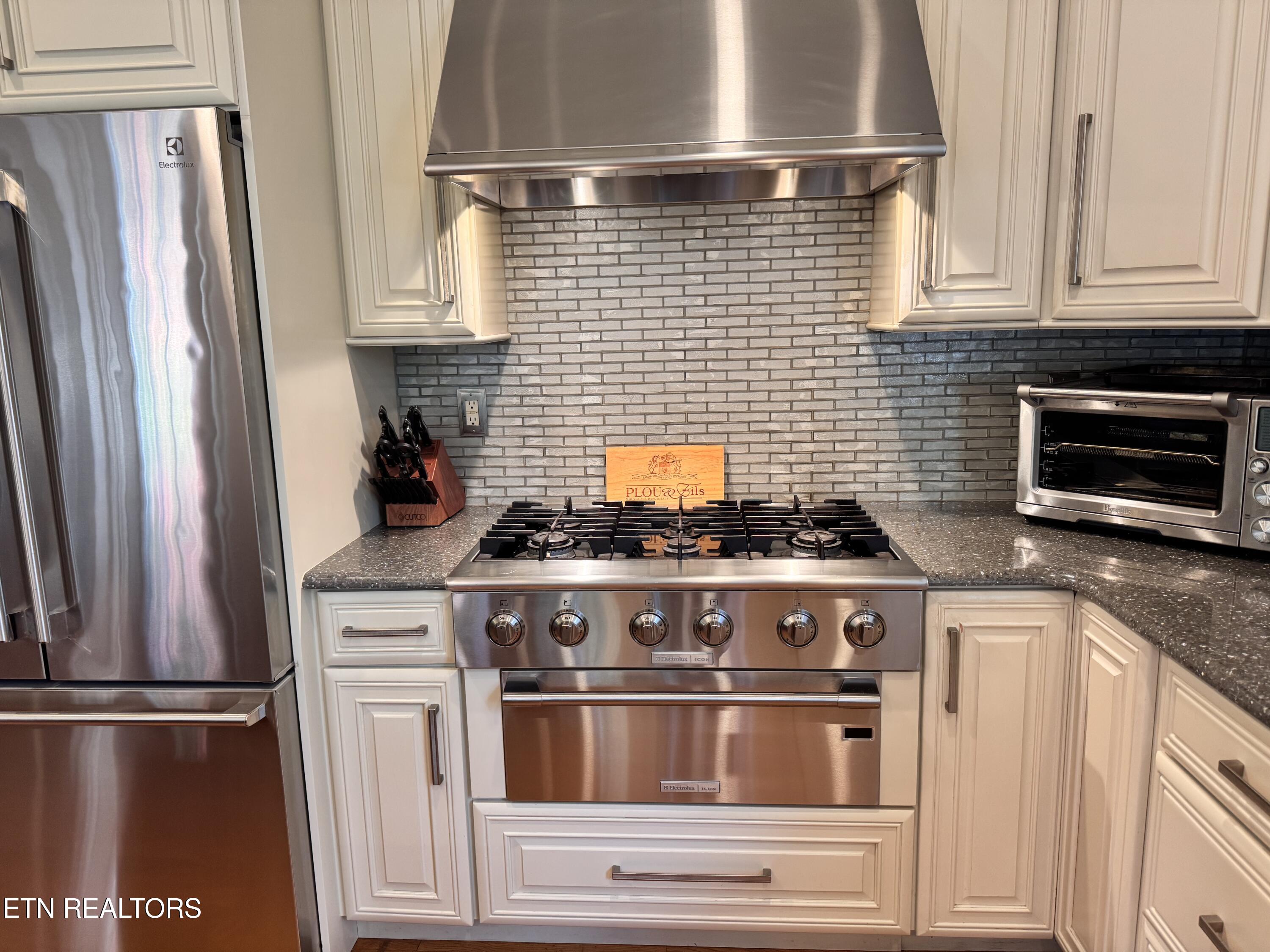 20 Rockingham Lane Oak Ridge TN 37830