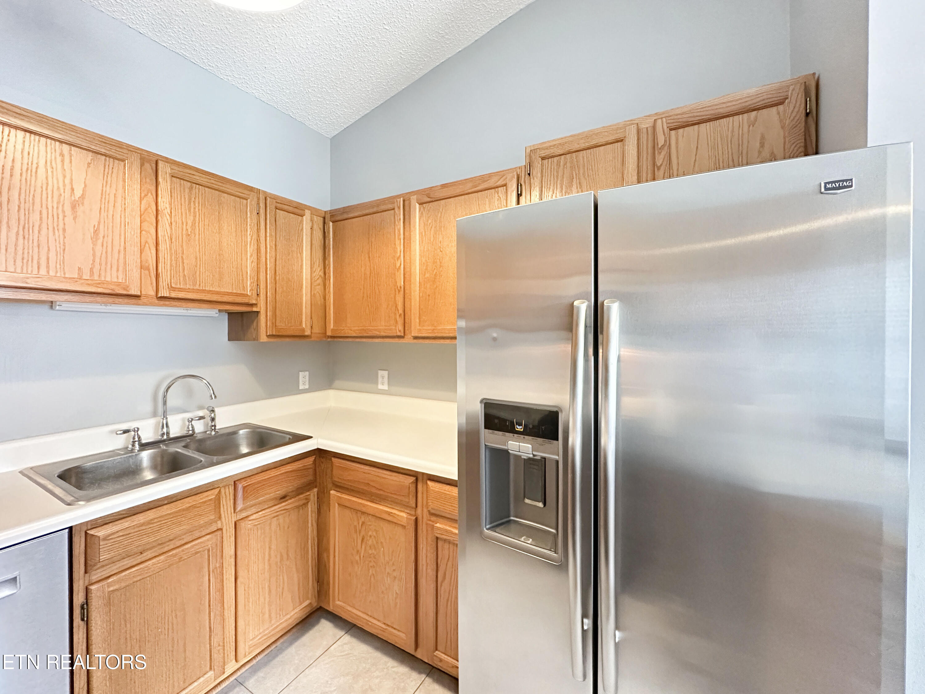 10008 Greylock Way Knoxville TN 37931