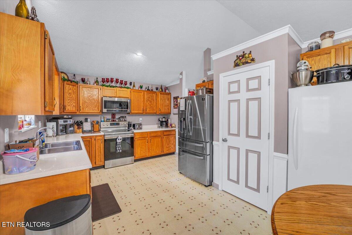 3333 Oma Lee Drive Sevierville TN 37876