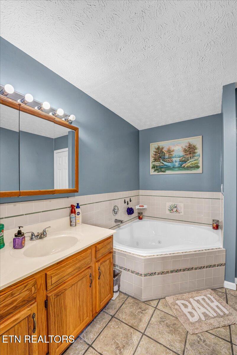 3333 Oma Lee Drive Sevierville TN 37876