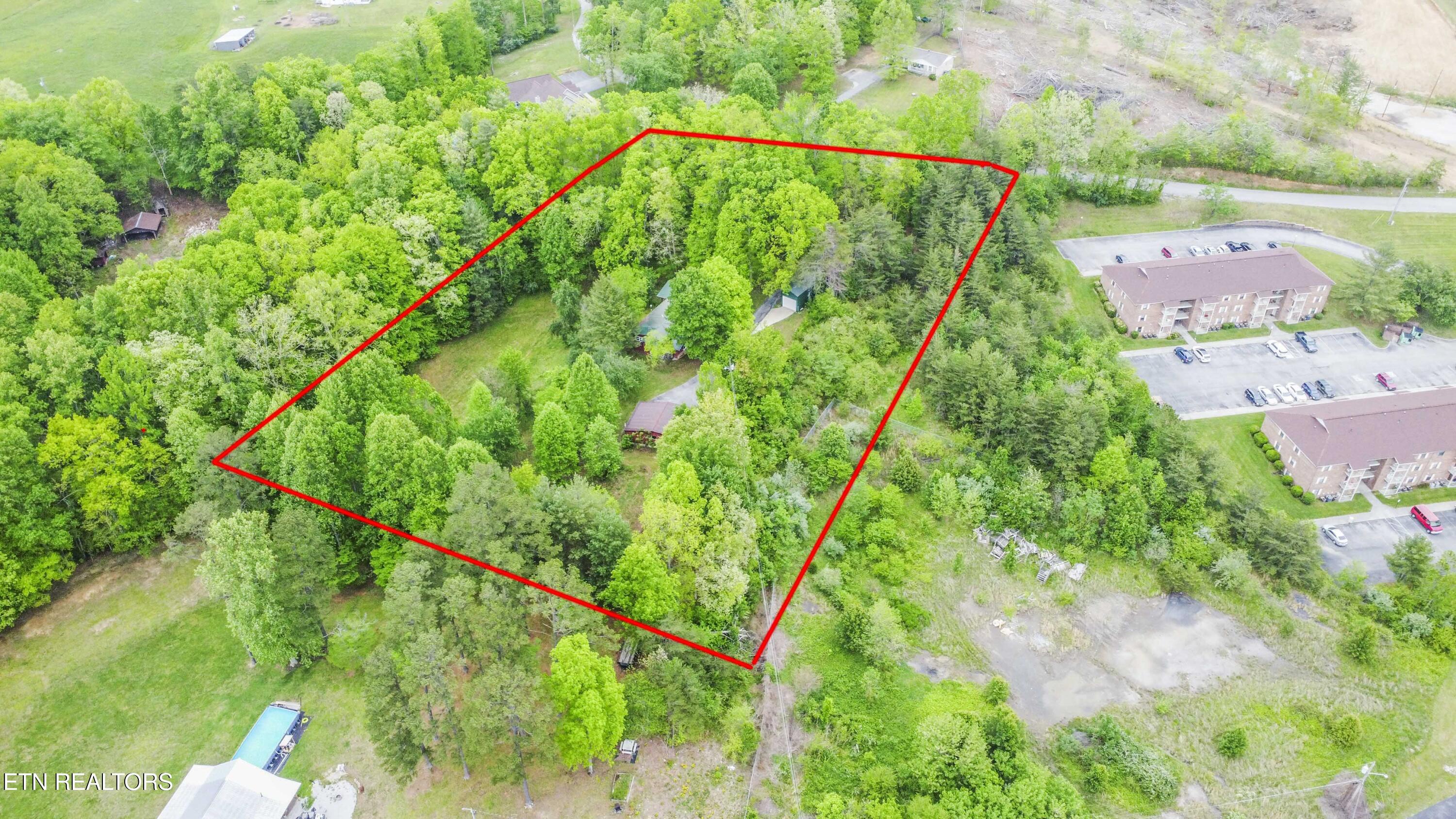 355 Eli Lane Oneida TN 37841