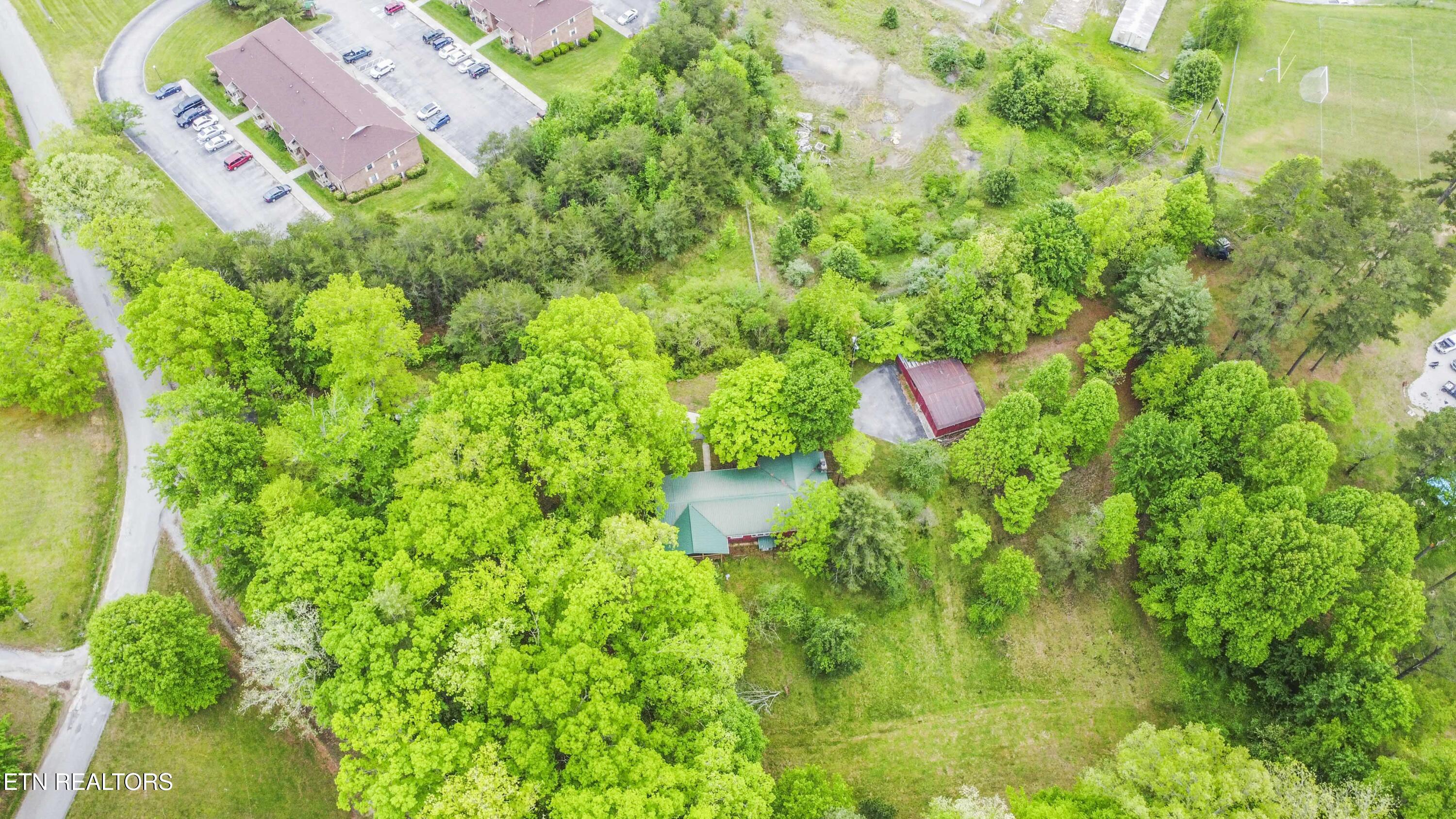 355 Eli Lane Oneida TN 37841