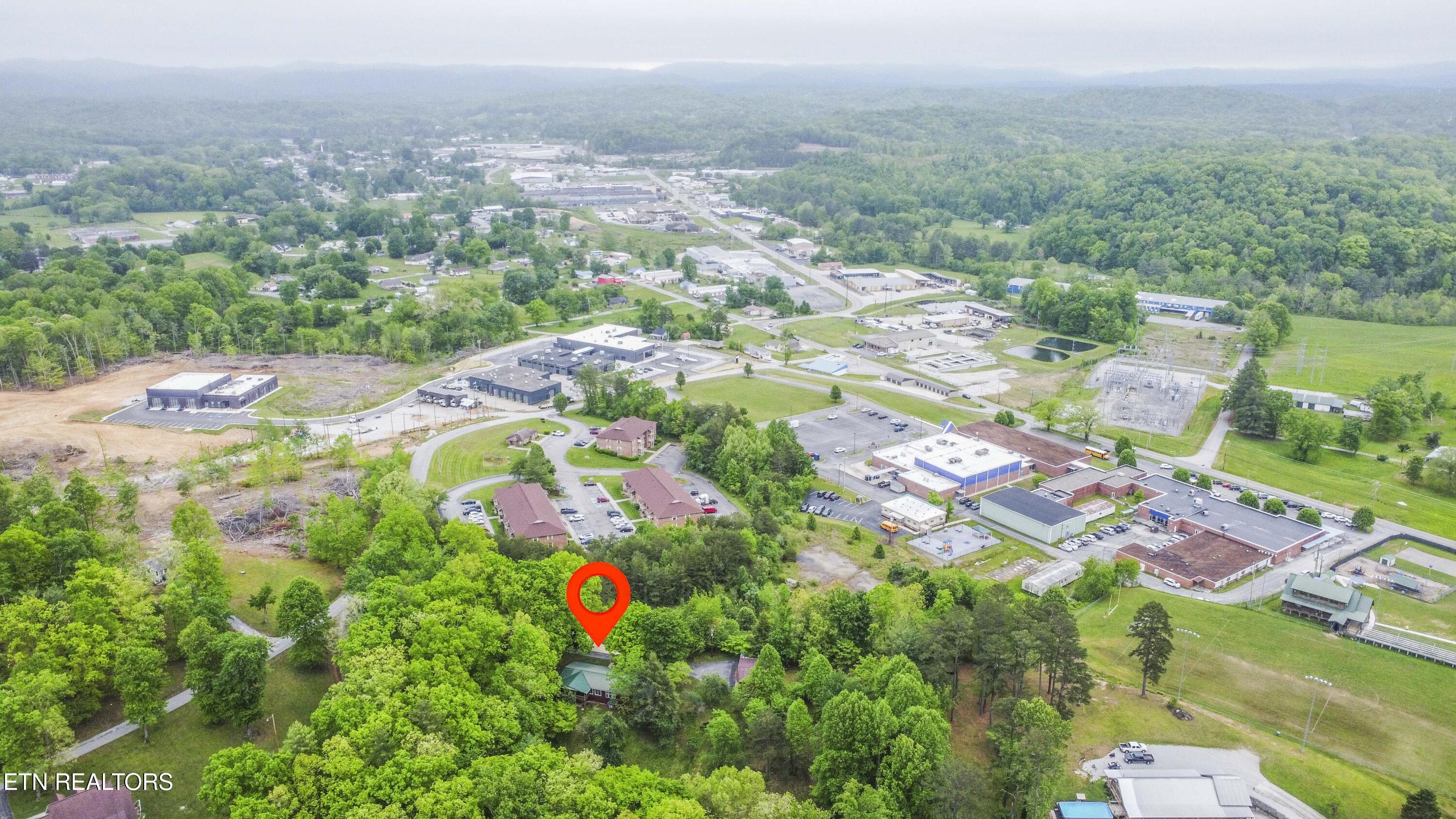 355 Eli Lane Oneida TN 37841