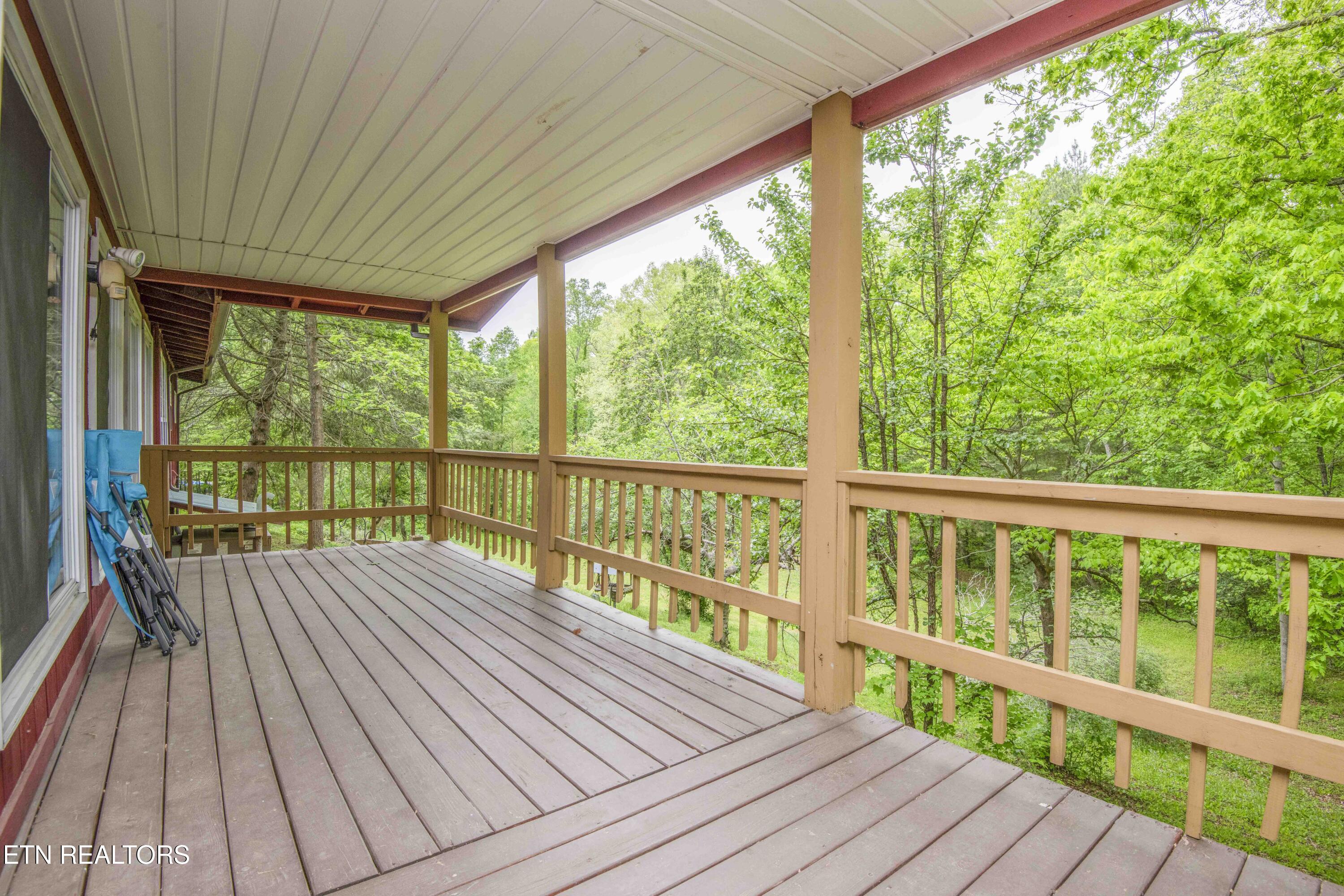 355 Eli Lane Oneida TN 37841
