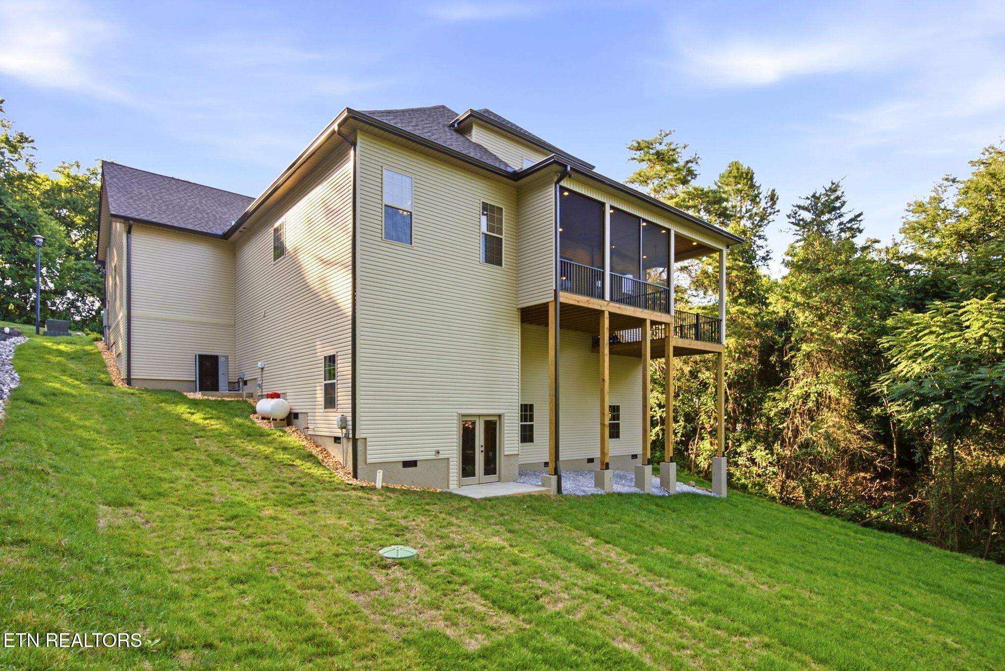 113 Chuniloti Way Loudon TN 37774