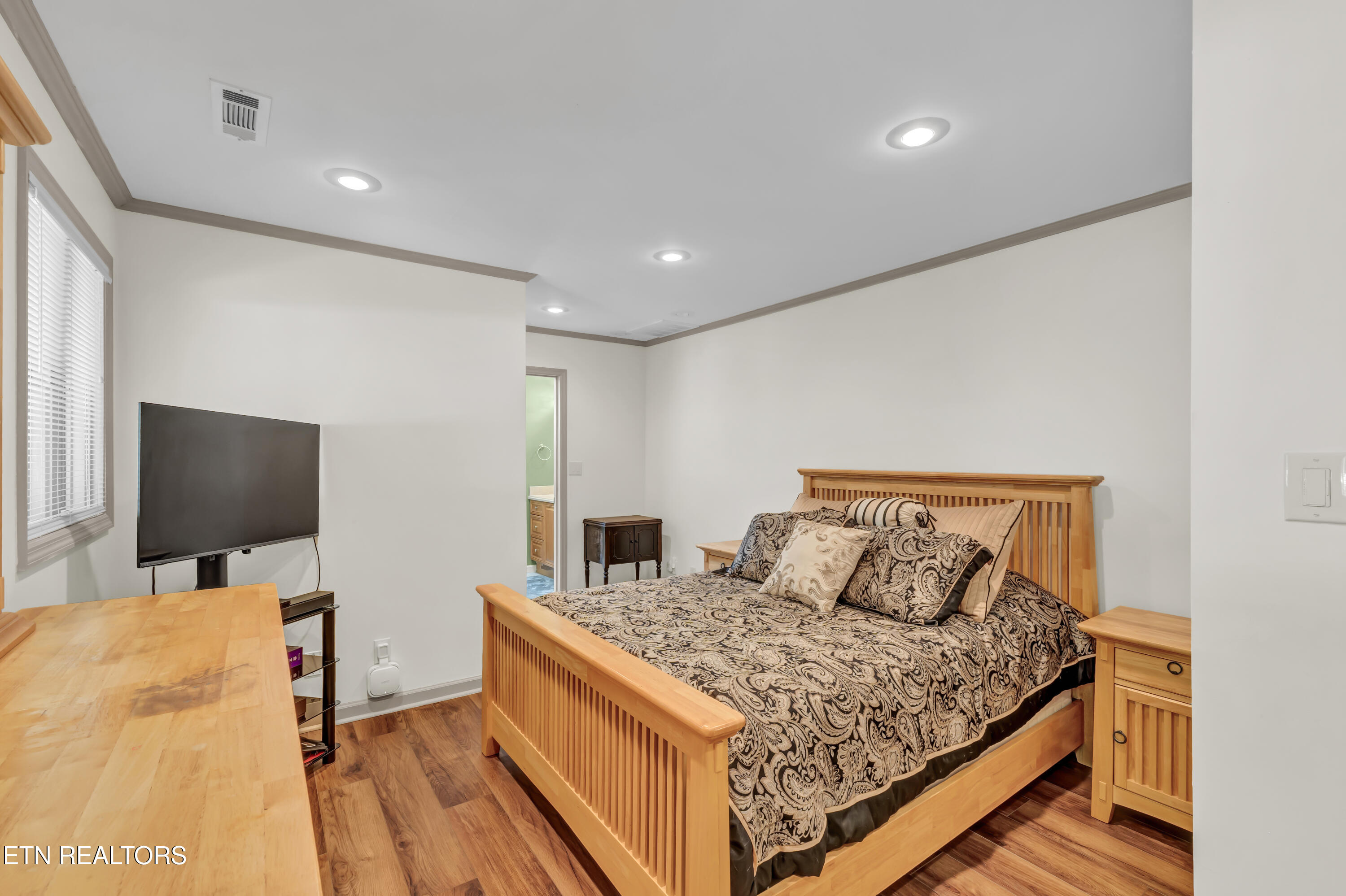 346 Fallen Oak Court Seymour TN 37865