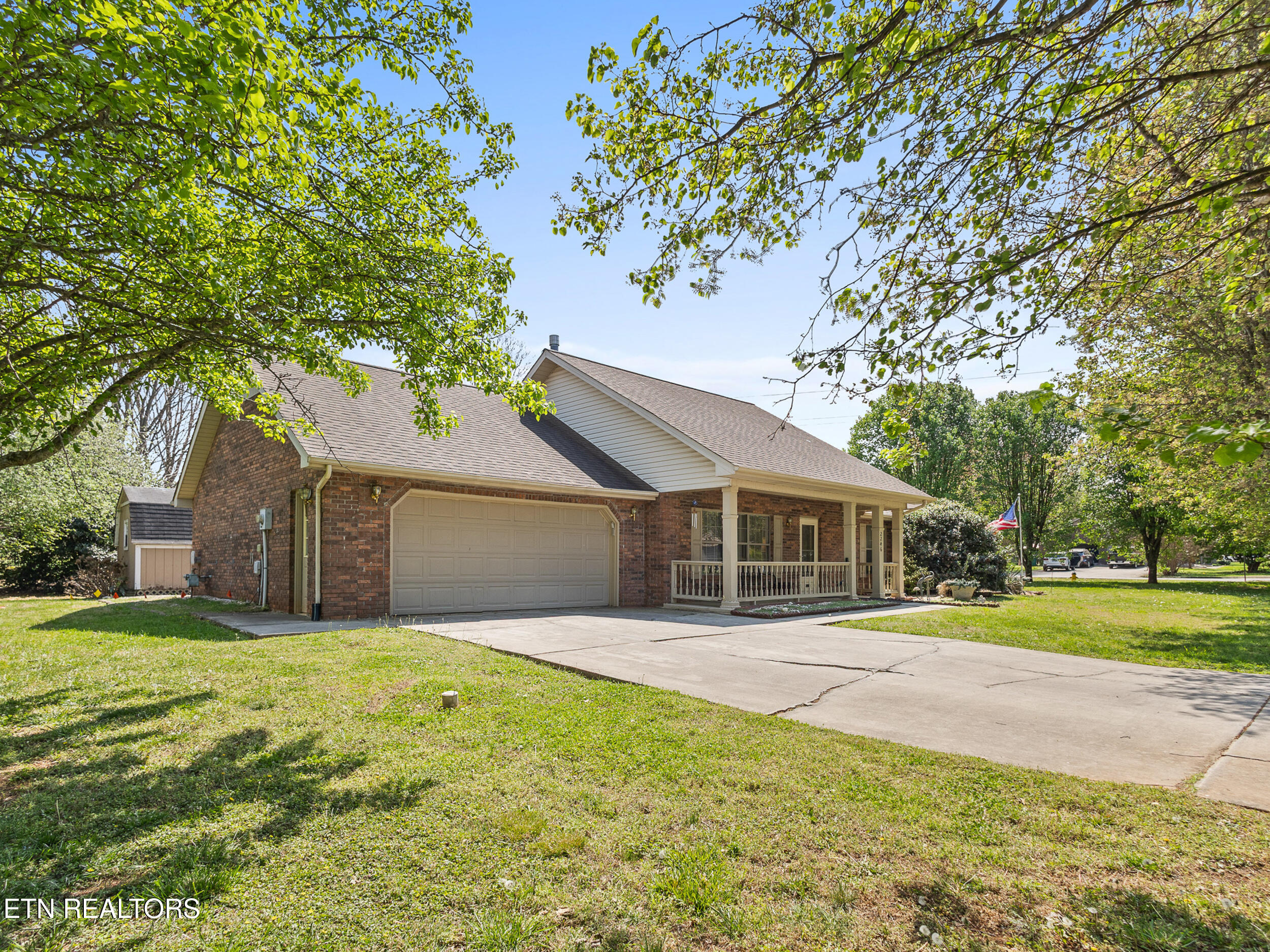 2246 Portland Drive Maryville TN 37803