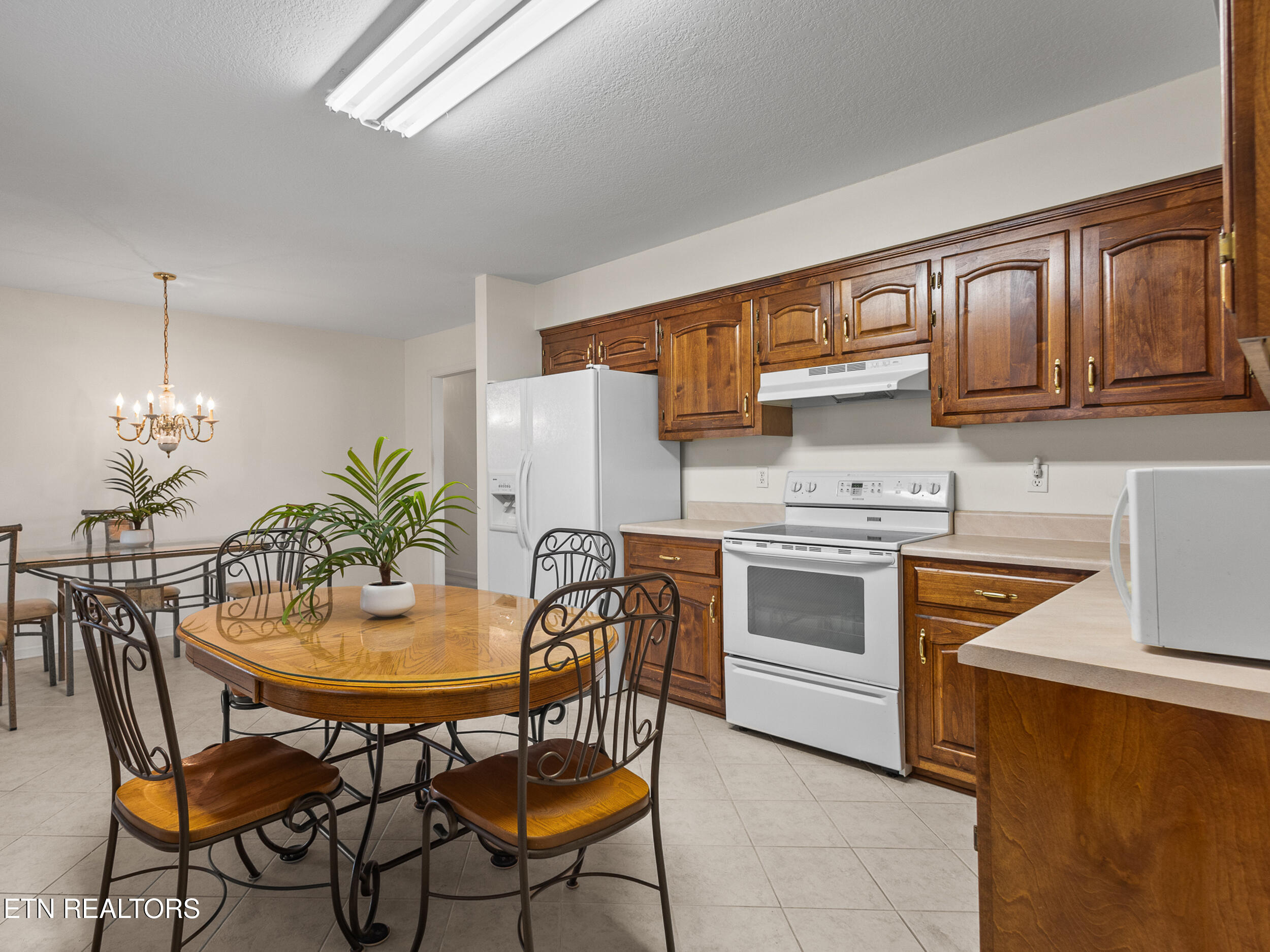 2246 Portland Drive Maryville TN 37803