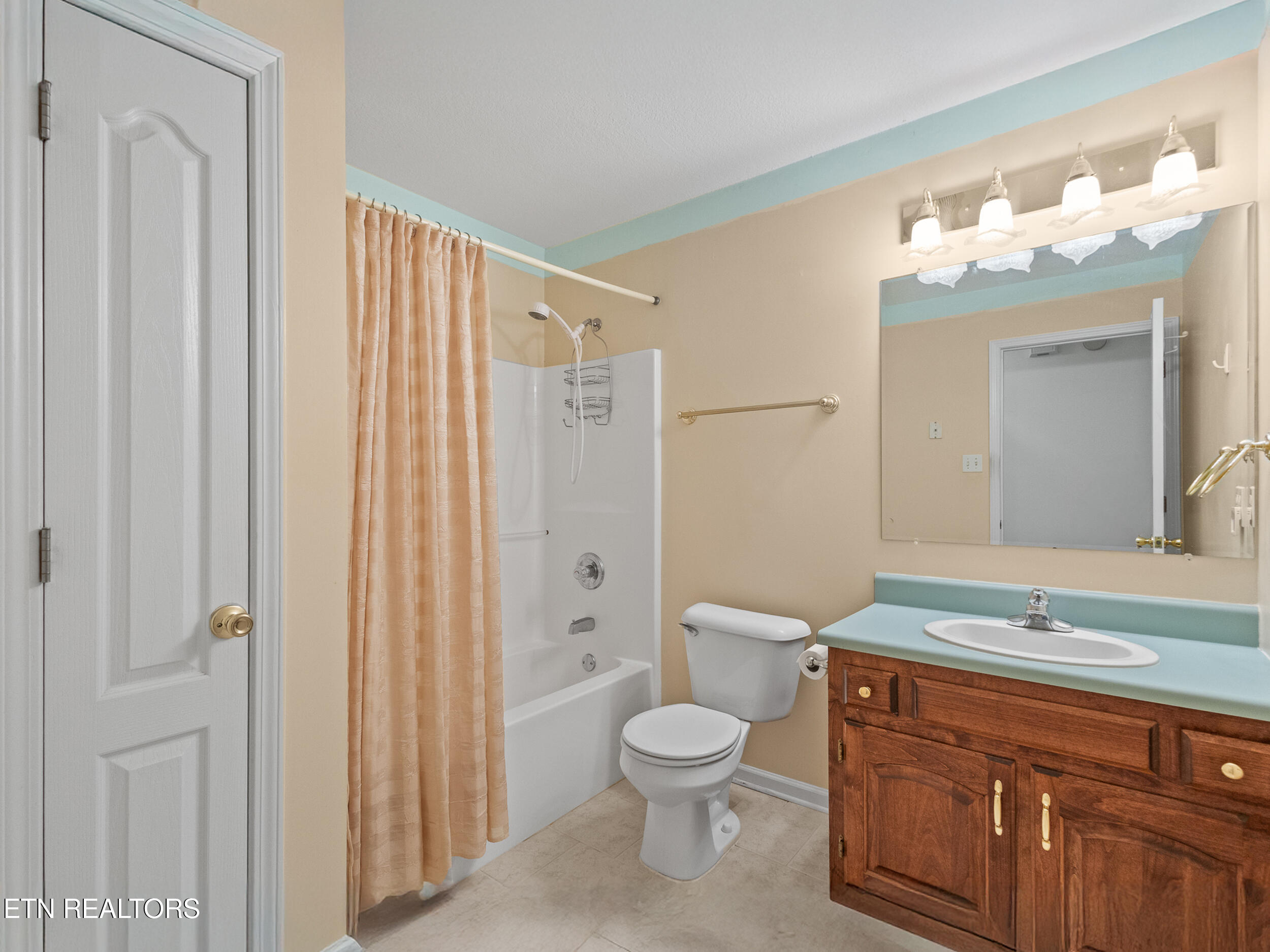 2246 Portland Drive Maryville TN 37803