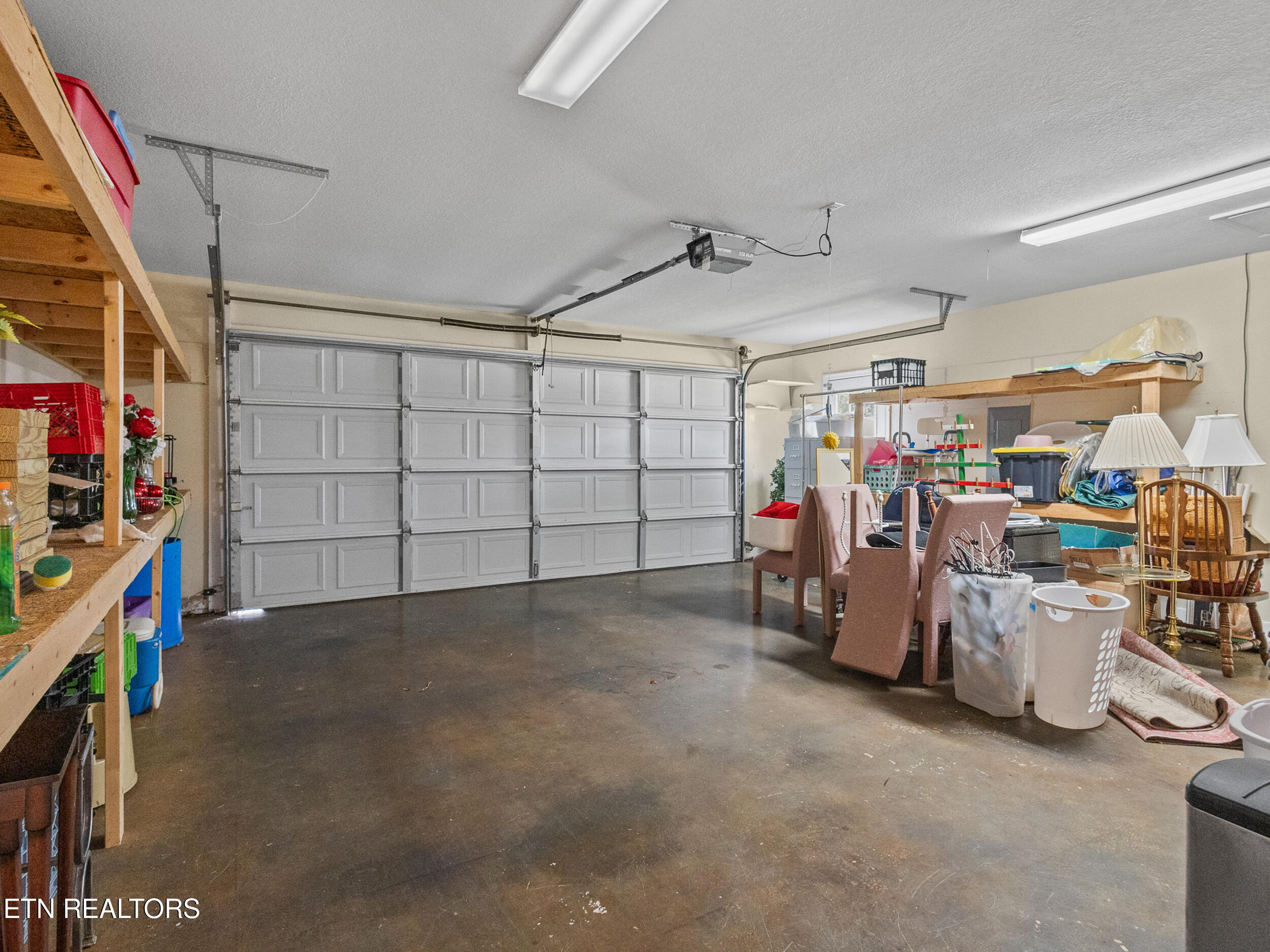 2246 Portland Drive Maryville TN 37803