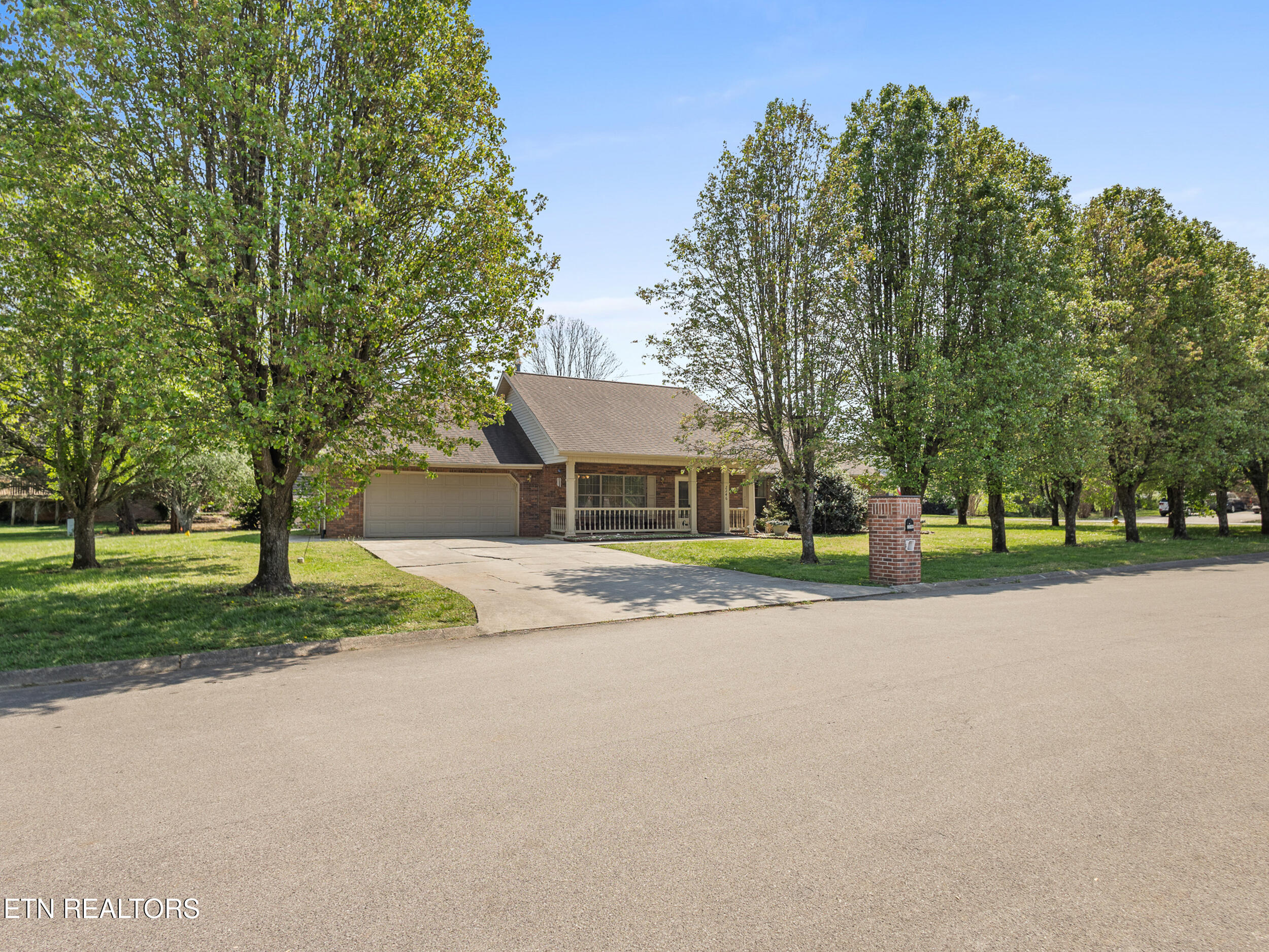 2246 Portland Drive Maryville TN 37803
