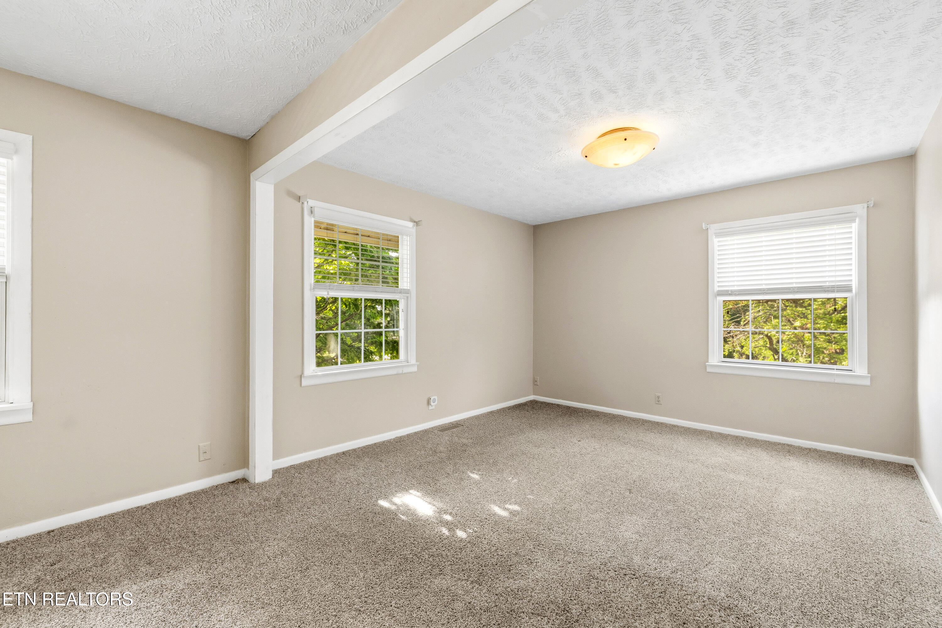 1141 Sanders Road Knoxville TN 37923