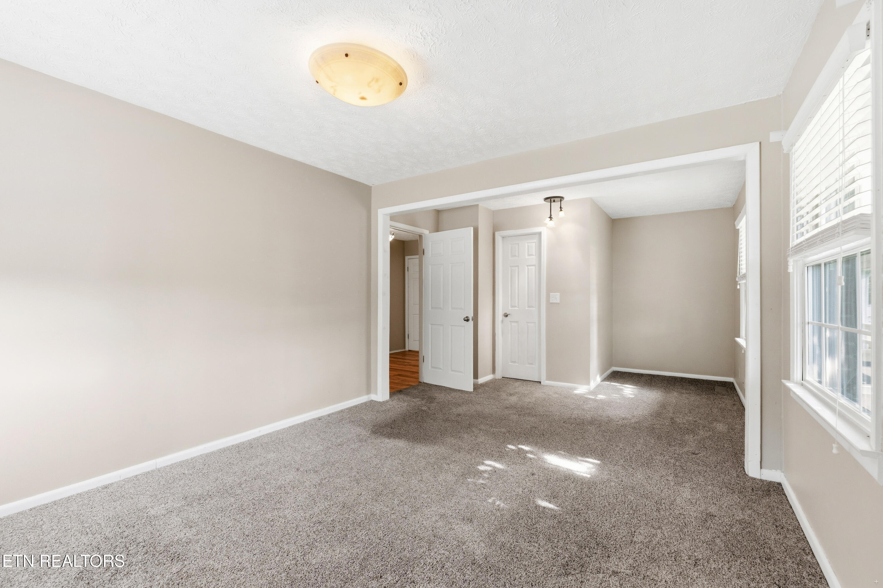 1141 Sanders Road Knoxville TN 37923
