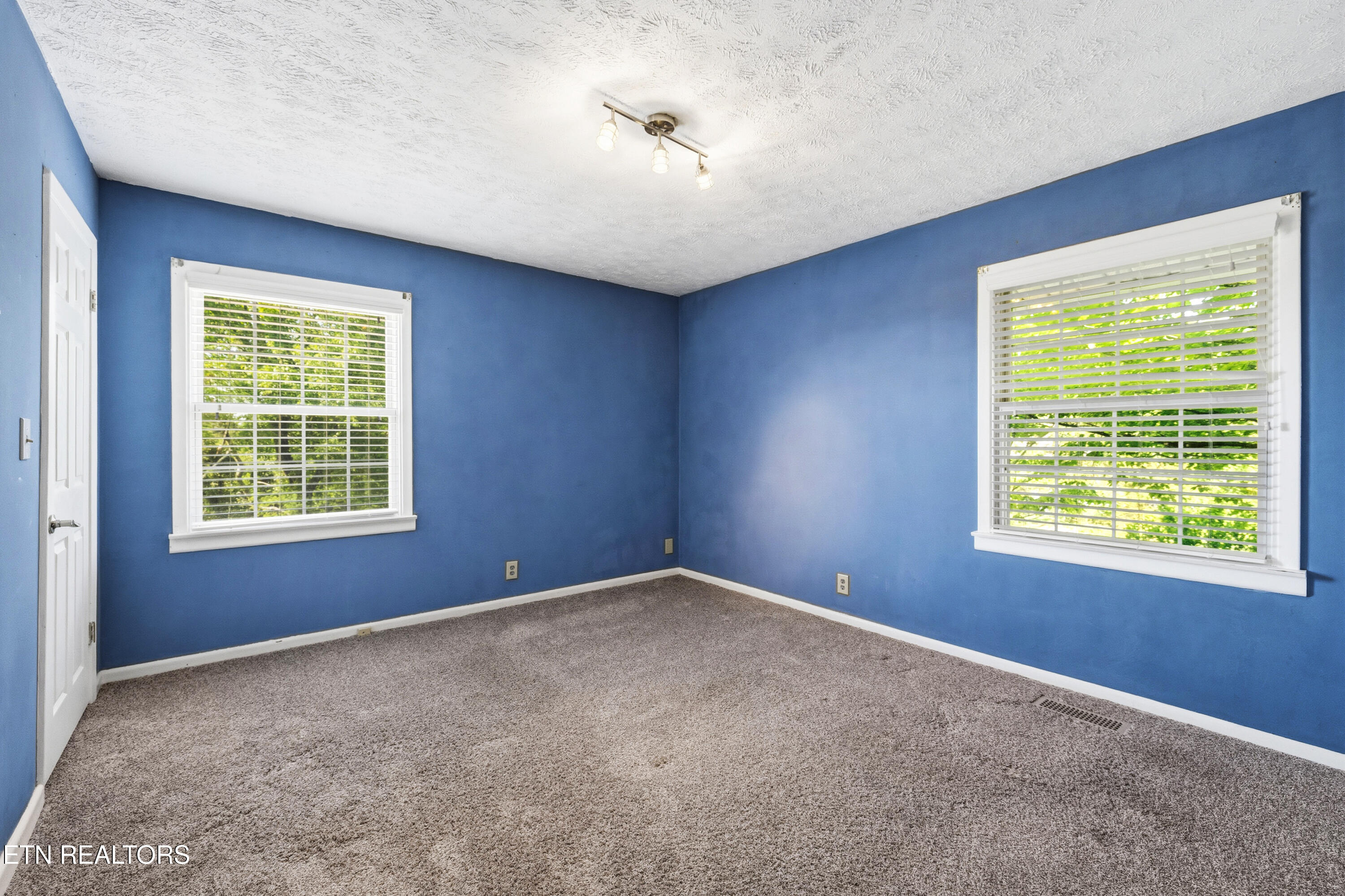 1141 Sanders Road Knoxville TN 37923