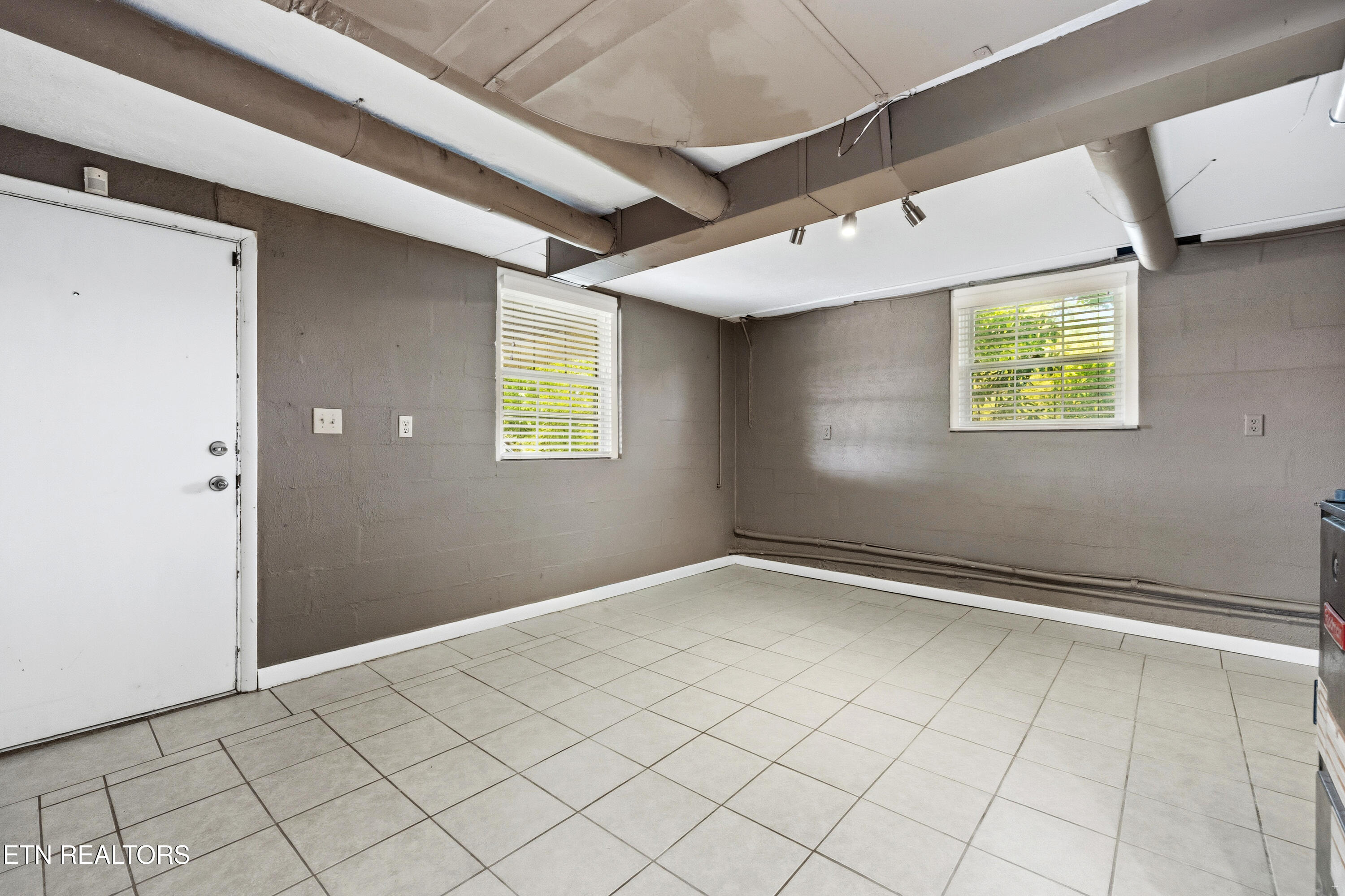 1141 Sanders Road Knoxville TN 37923