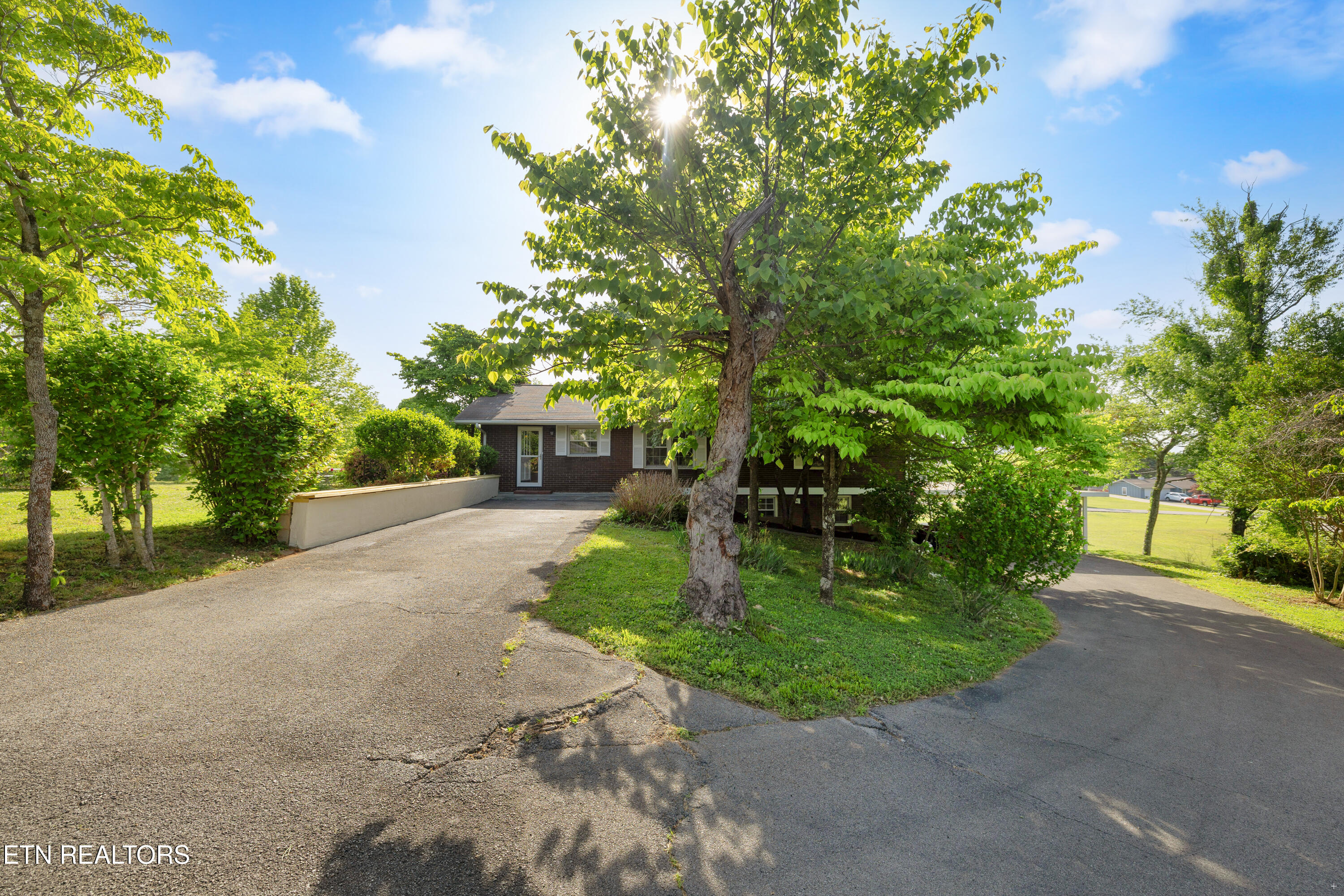 1141 Sanders Road Knoxville TN 37923
