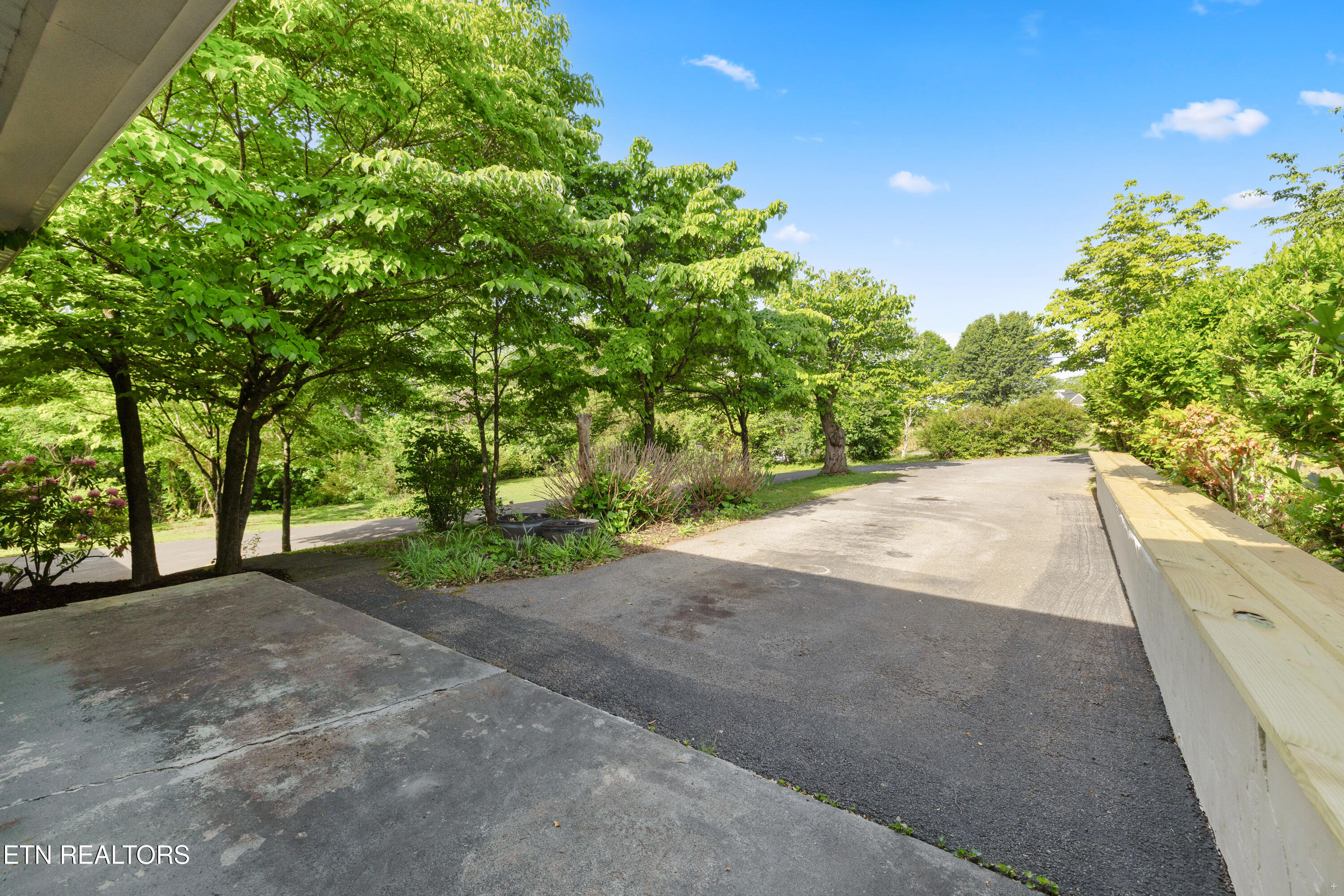 1141 Sanders Road Knoxville TN 37923