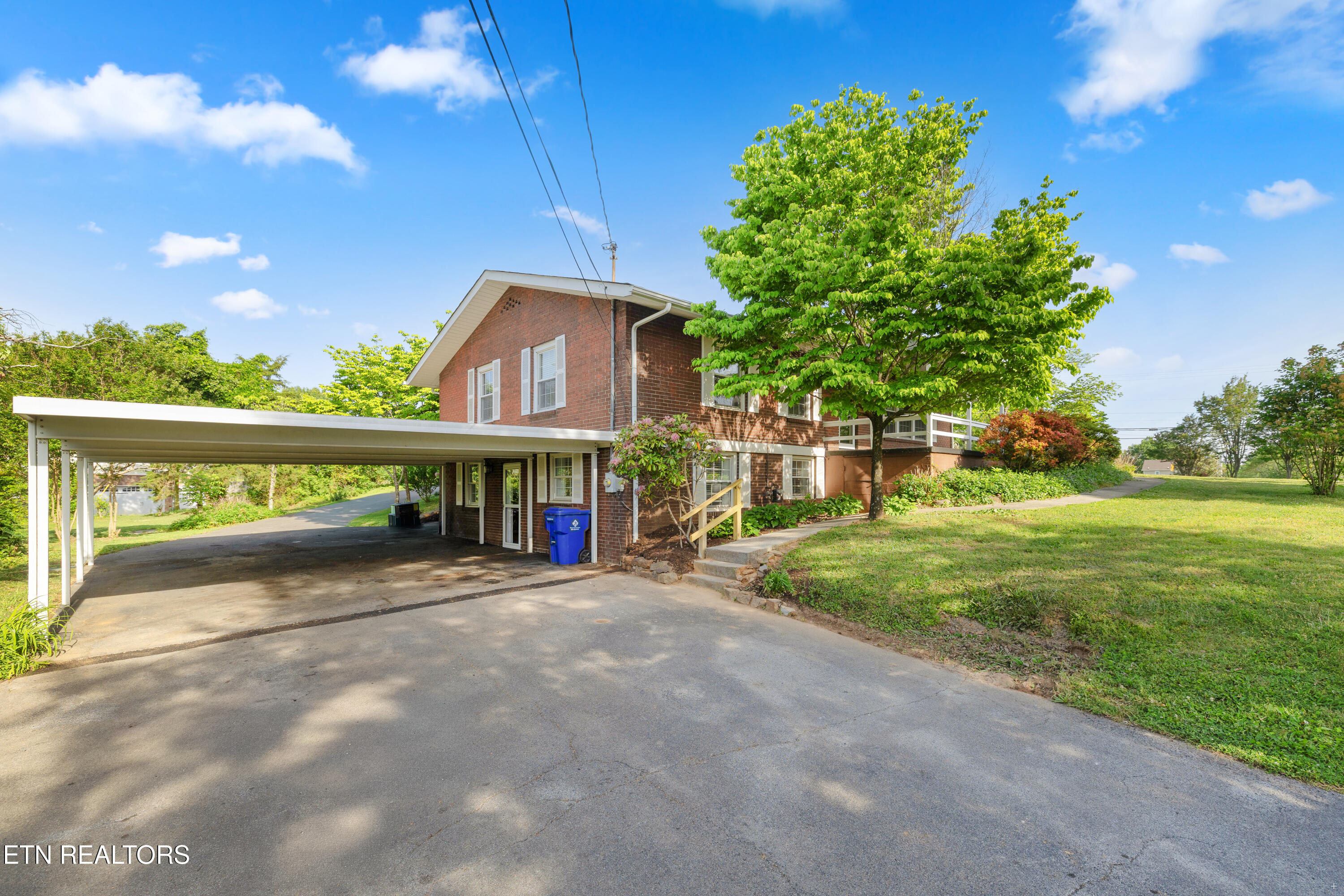 1141 Sanders Road Knoxville TN 37923