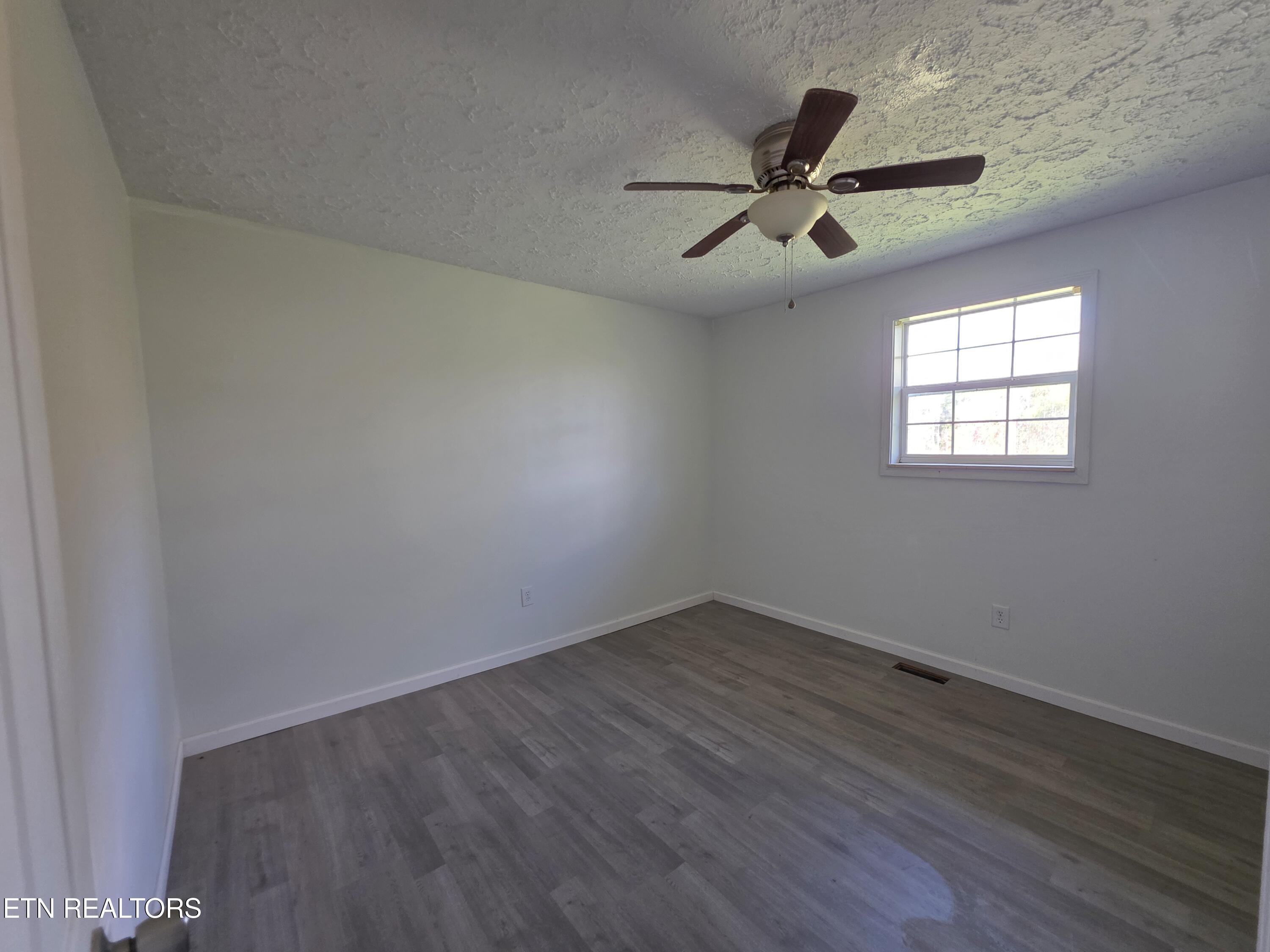 277 Reids Lane Spring City TN 37381
