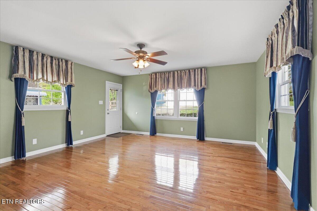 2445 Kennington Road Knoxville TN 37917