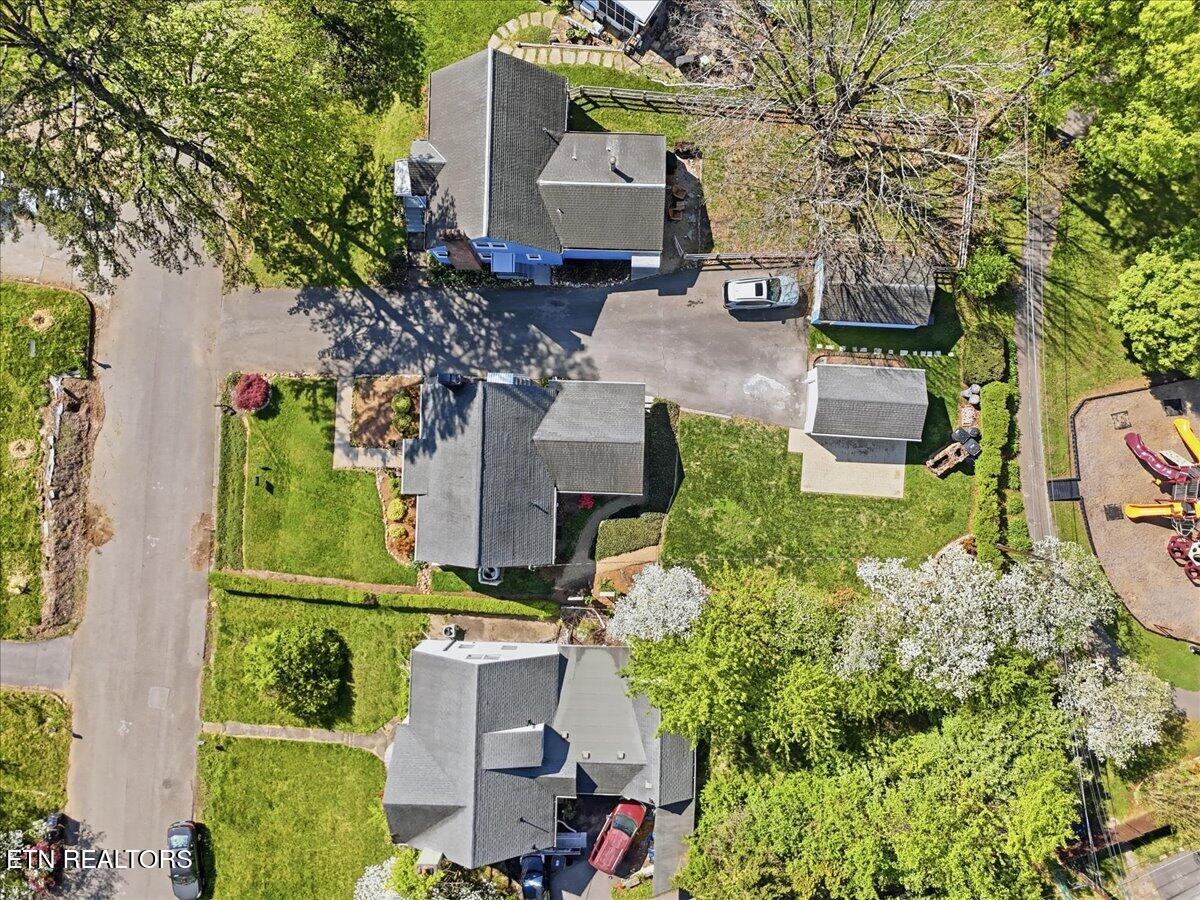 2445 Kennington Road Knoxville TN 37917