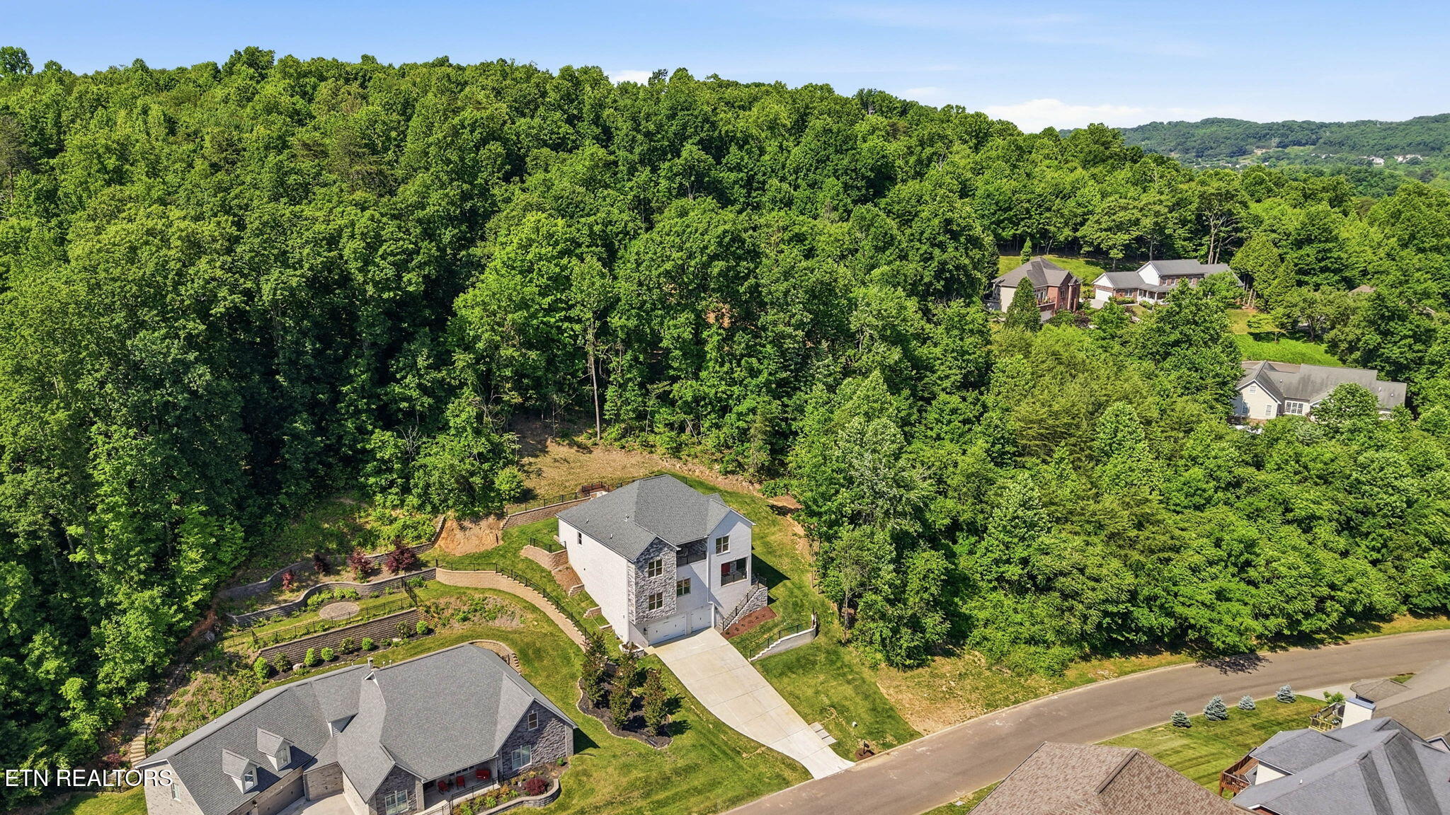 1853 Calgary Falls Lane Knoxville TN 37931