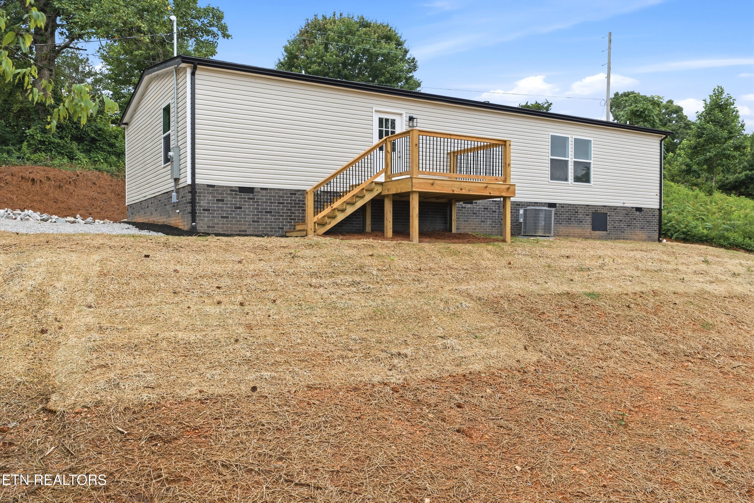 3827 Demory Road Lafollette TN 37766