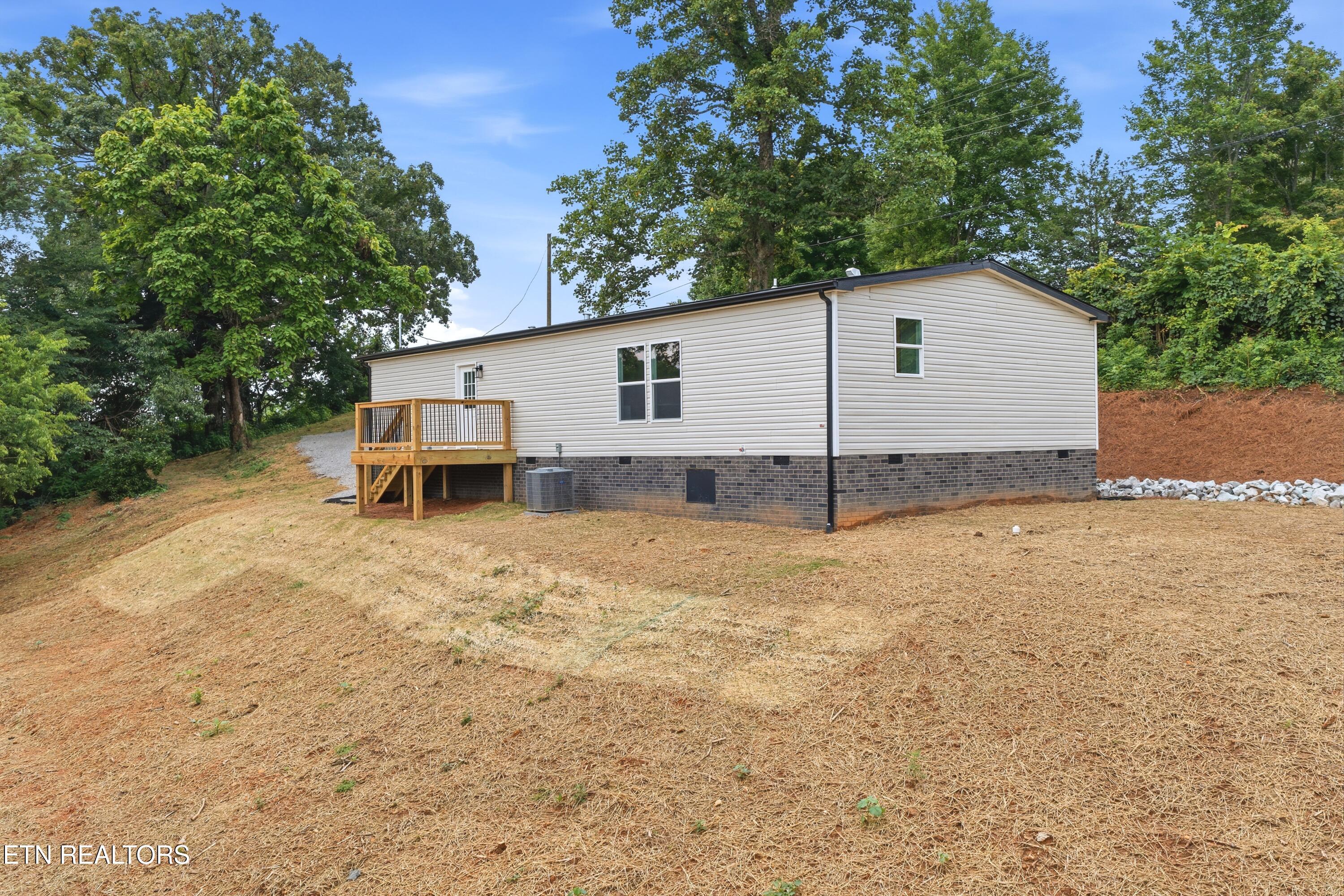 3827 Demory Road Lafollette TN 37766