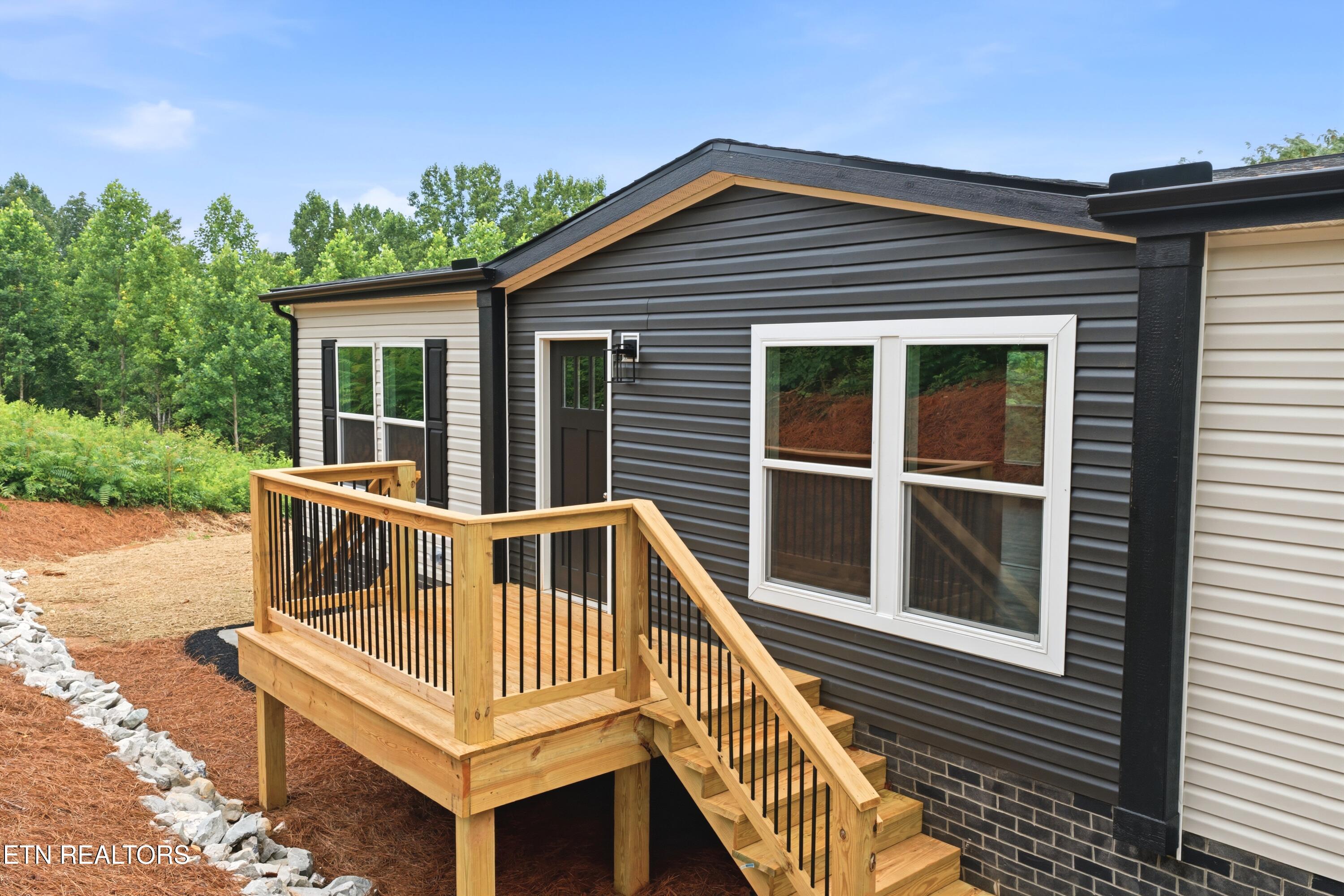 3827 Demory Road Lafollette TN 37766