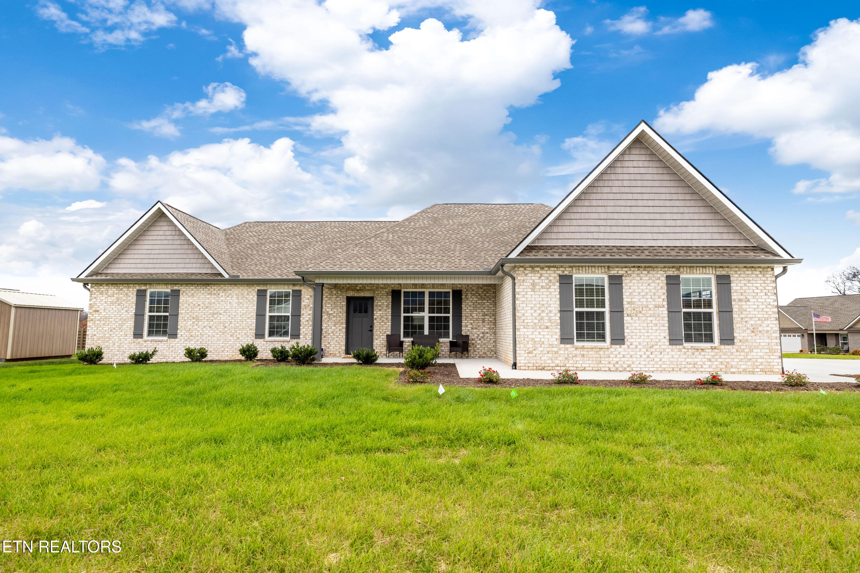 2003 Griffitts Mill Circle Maryville TN 37803