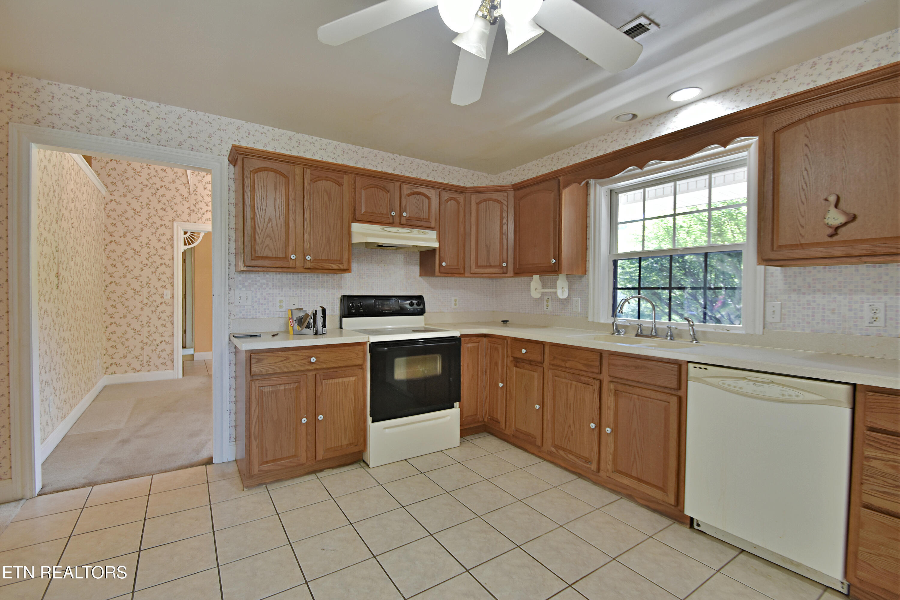 349 Fallen Oak Circle Seymour TN 37865