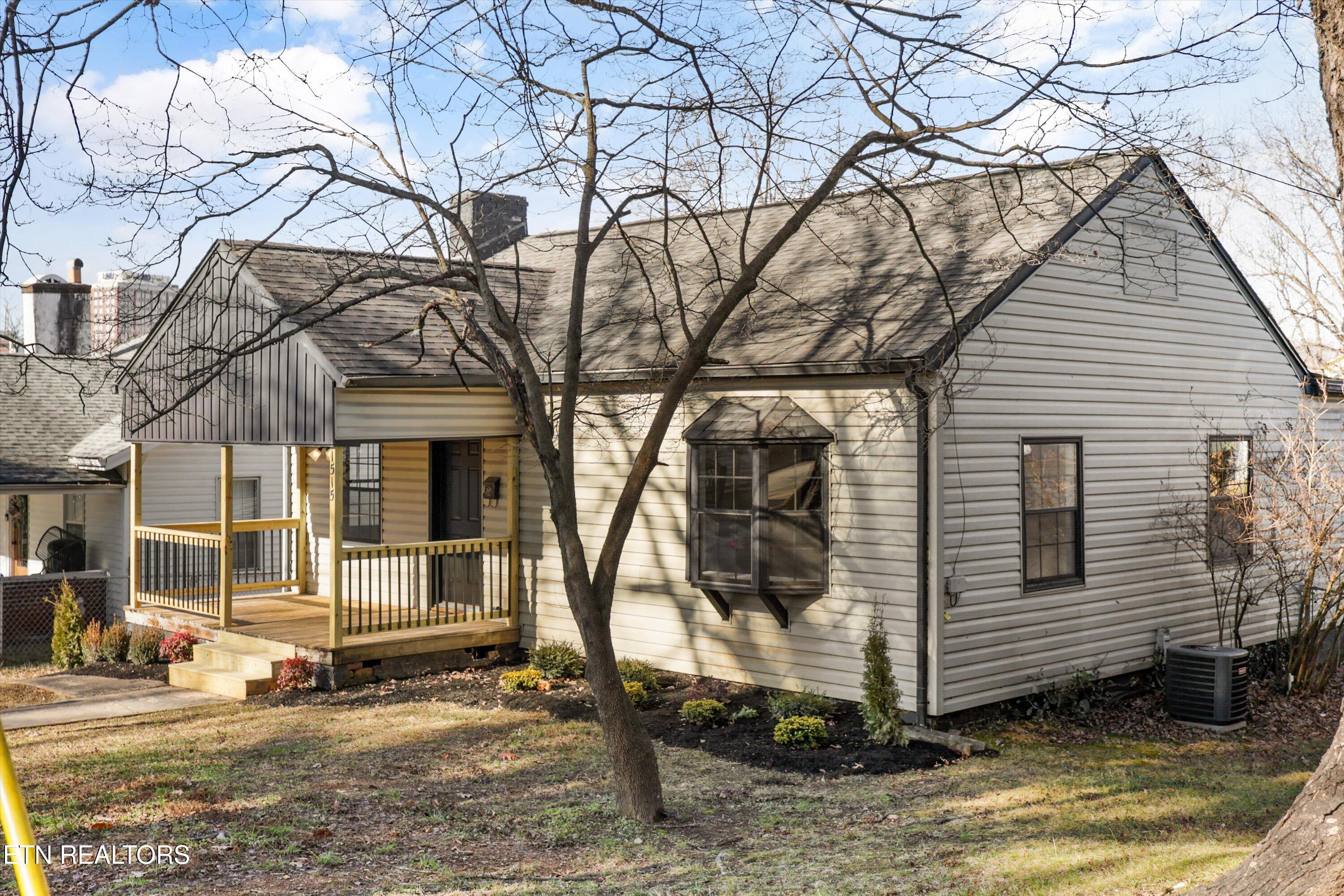 1515 Mccroskey Avenue Knoxville TN 37917