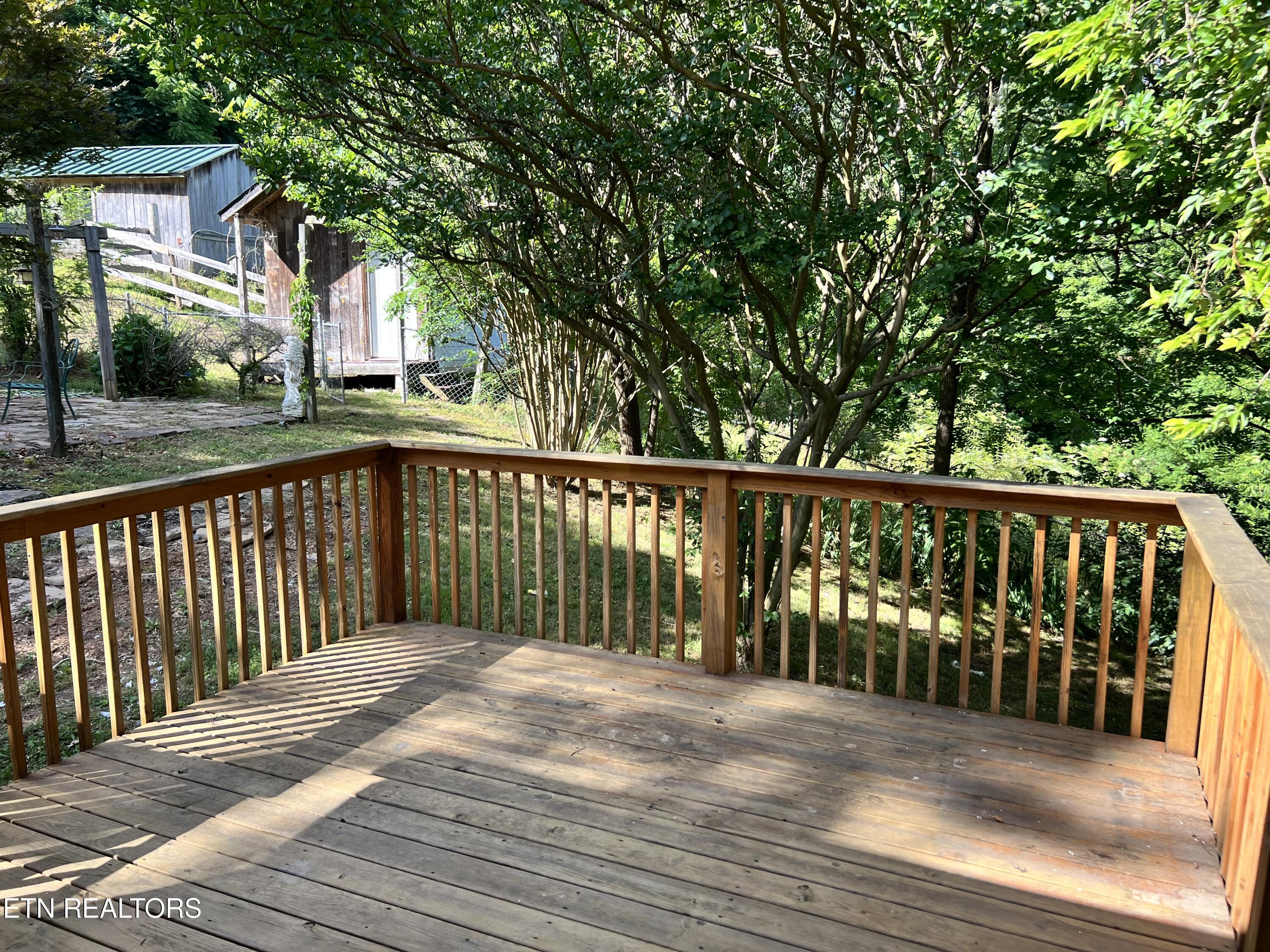 1455 Davis Chapel Road Lafollette TN 37766