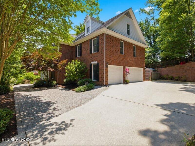 1716 Royal Harbor Drive Knoxville TN 37922