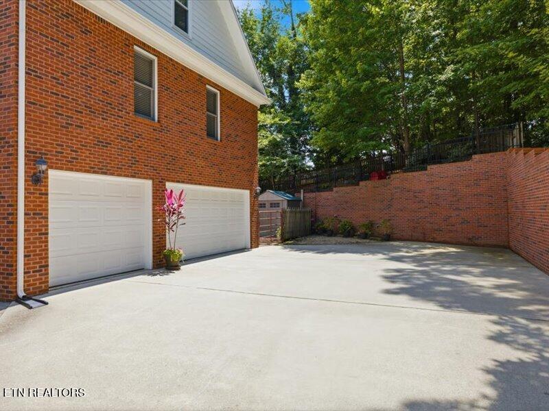 1716 Royal Harbor Drive Knoxville TN 37922