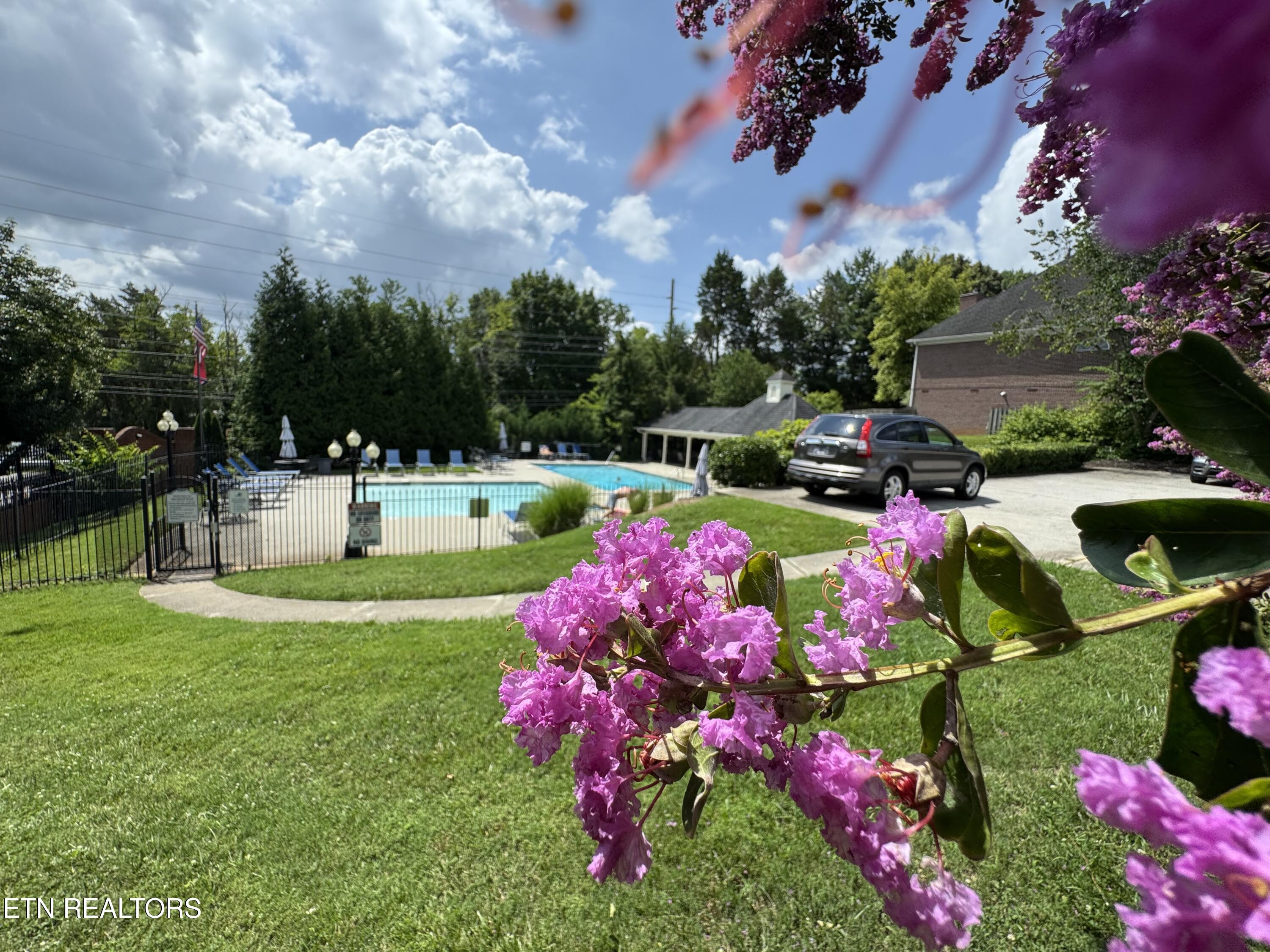 1716 Royal Harbor Drive Knoxville TN 37922