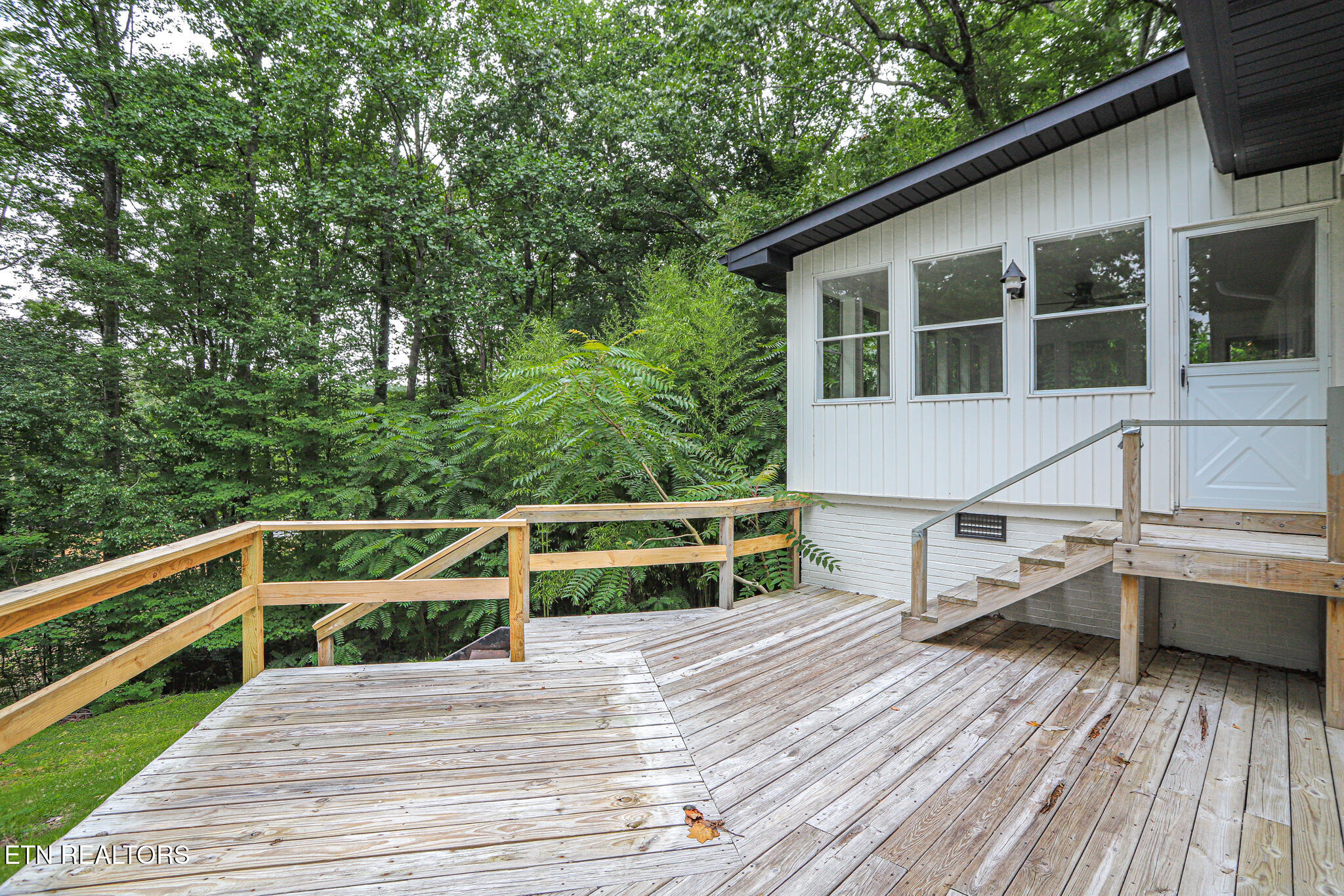106 Wood Ridge Lane Oak Ridge TN 37830