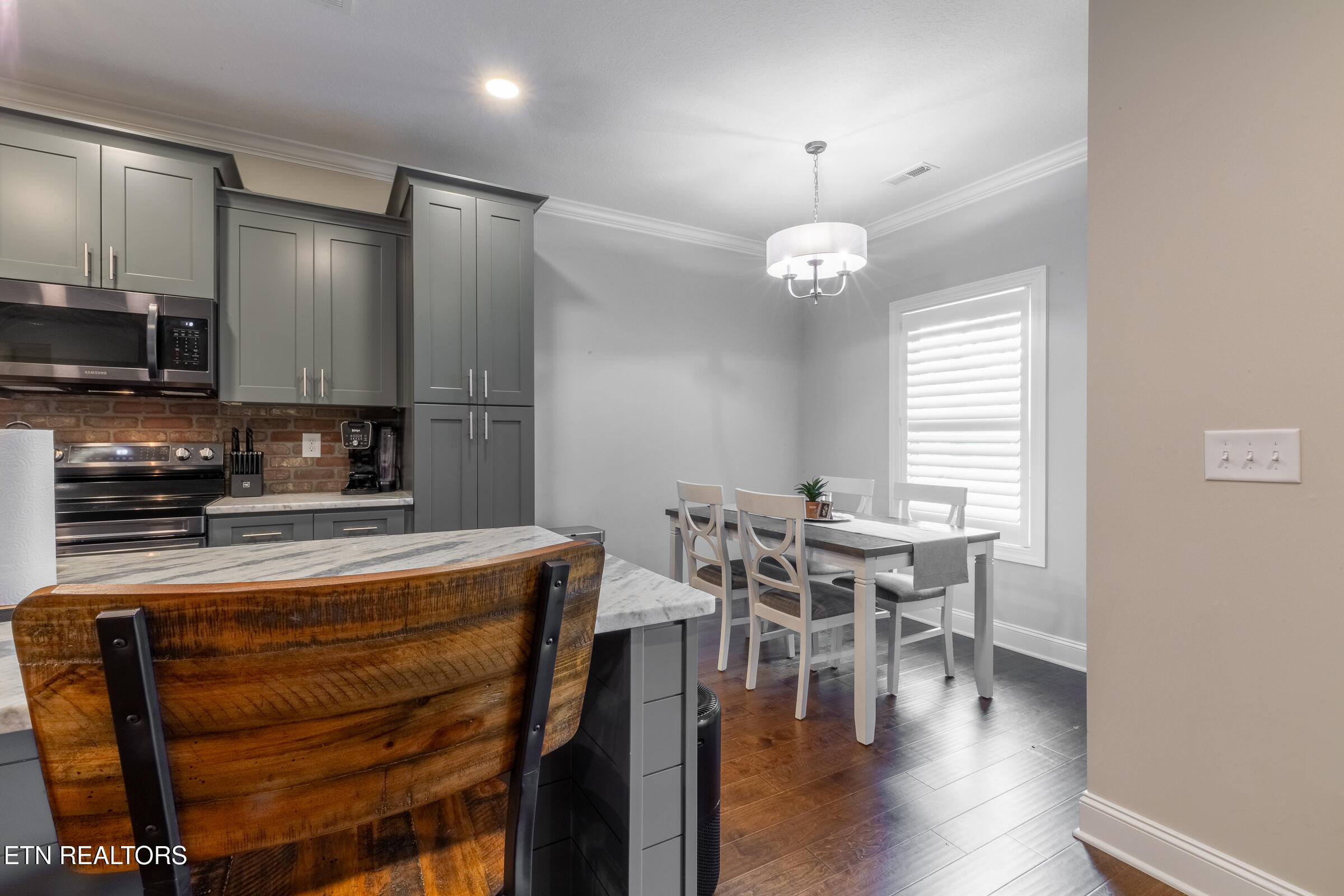 7135 Volunteer Ridge Knoxville TN 37918