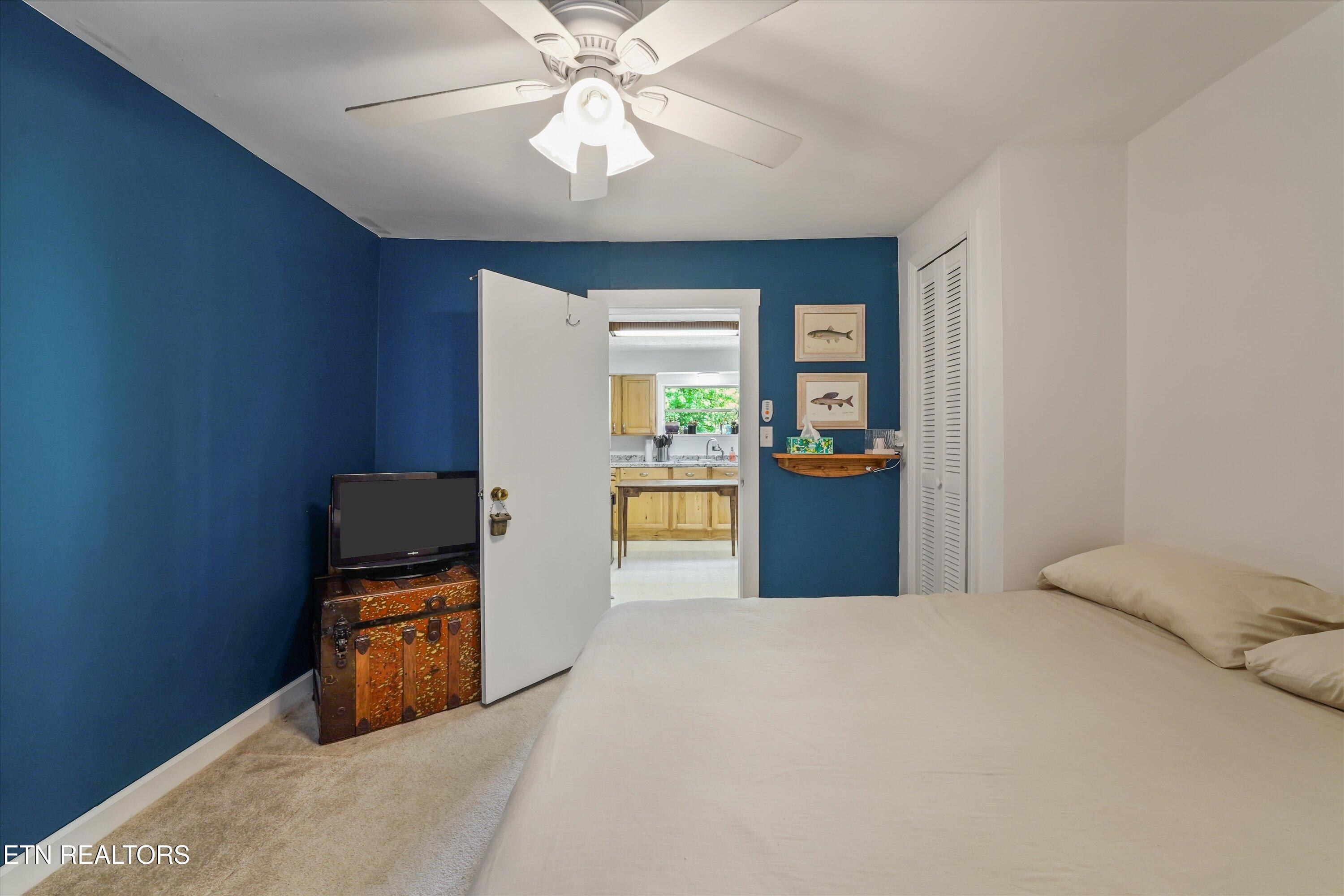 127 Mountain Road Oliver Springs TN 37840