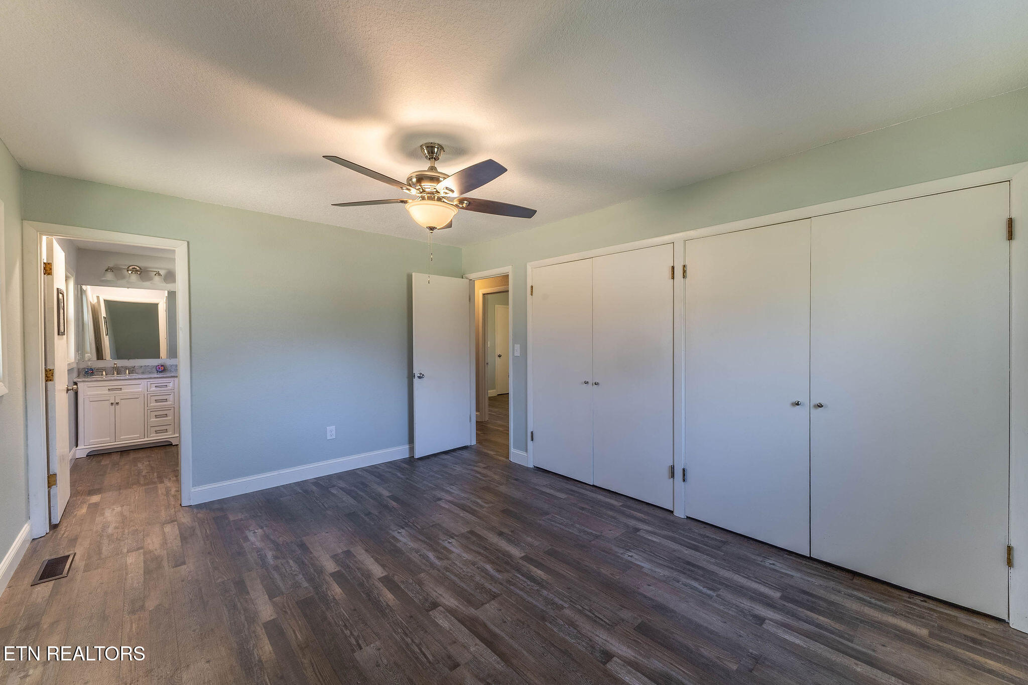 940 Riley Drive Lenoir City TN 37771