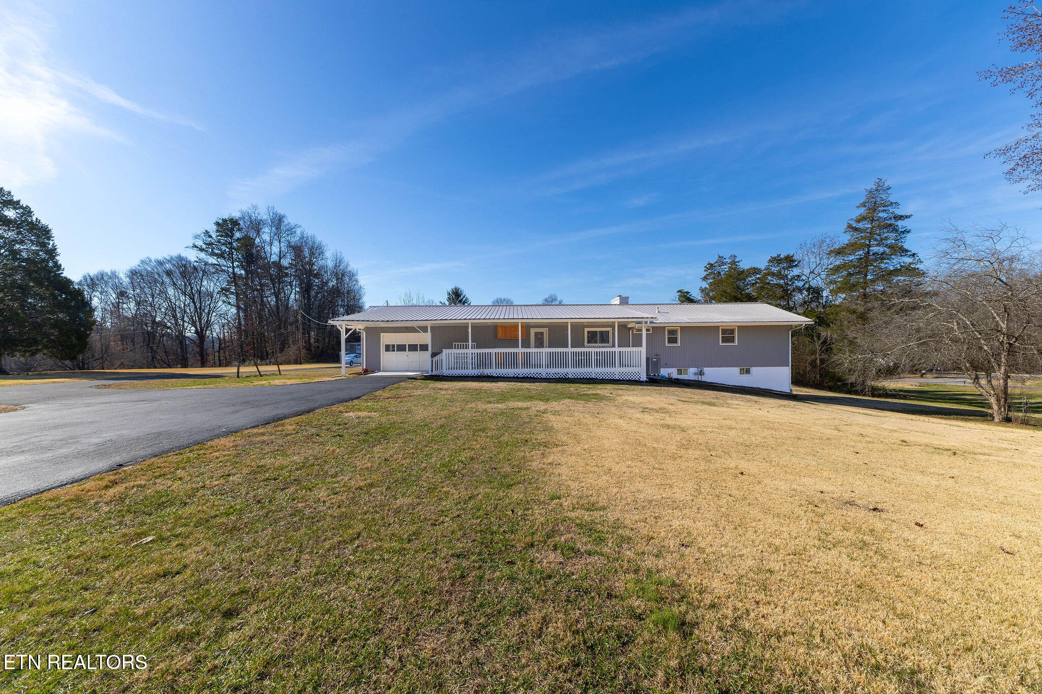 940 Riley Drive Lenoir City TN 37771