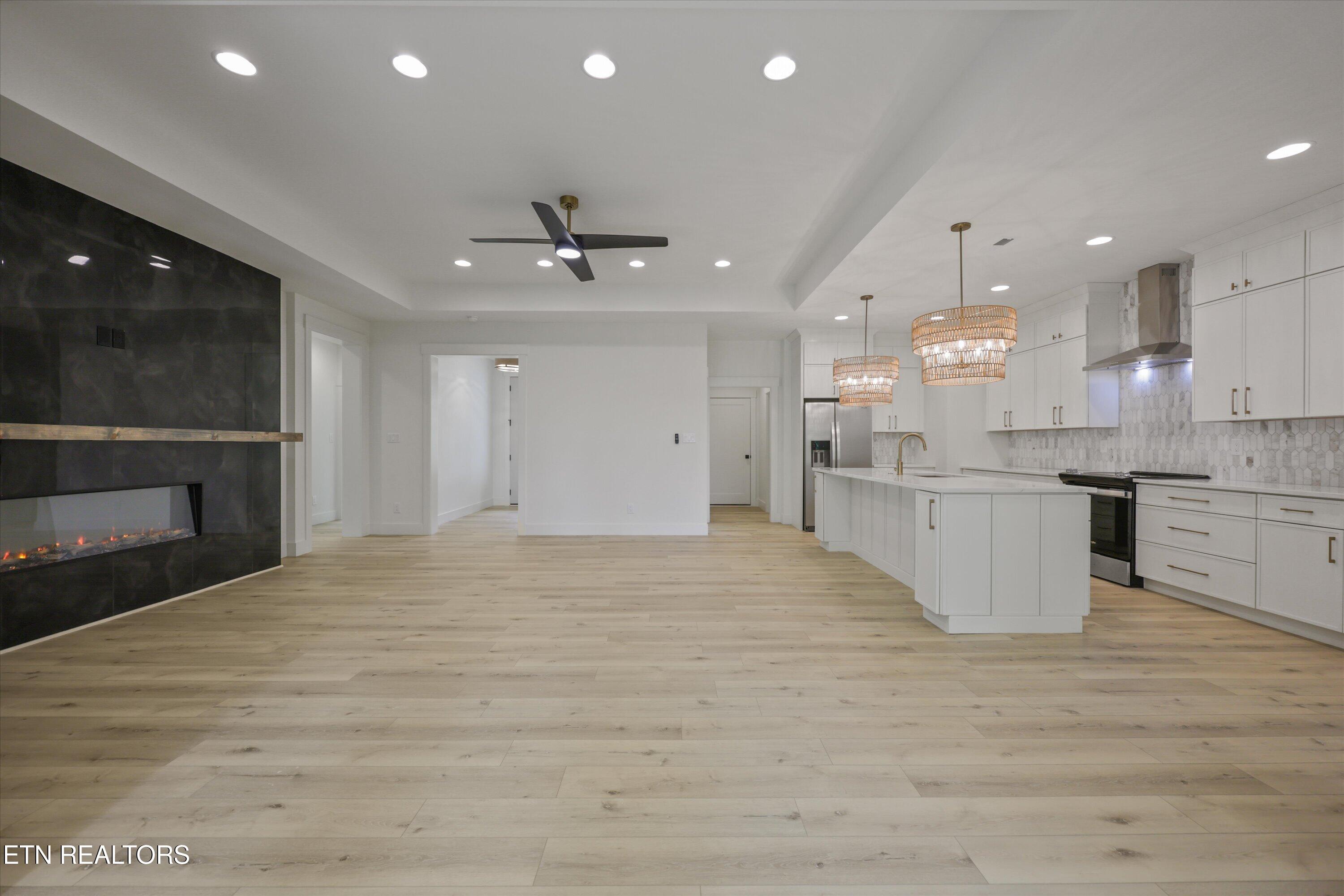 239 Ootsima Way Loudon TN 37774