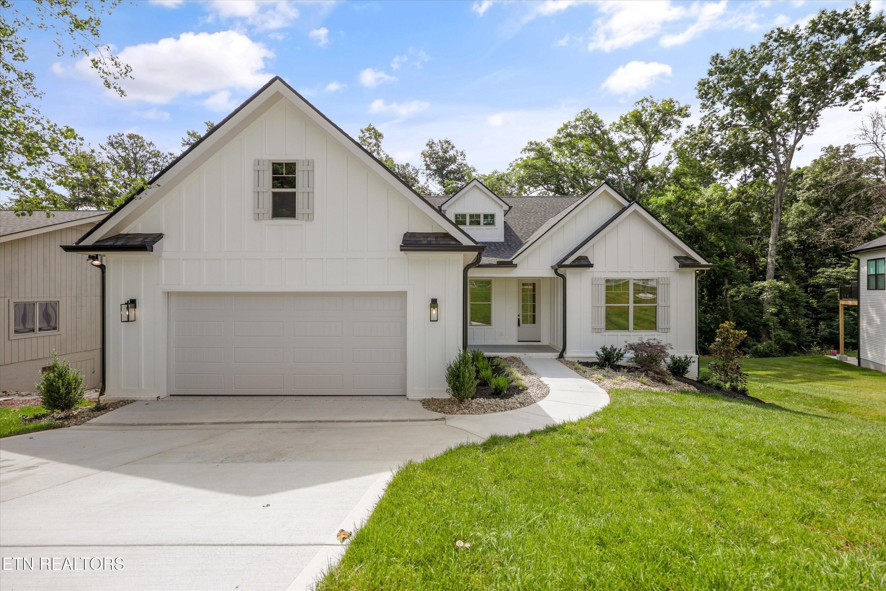 239 Ootsima Way Loudon TN 37774