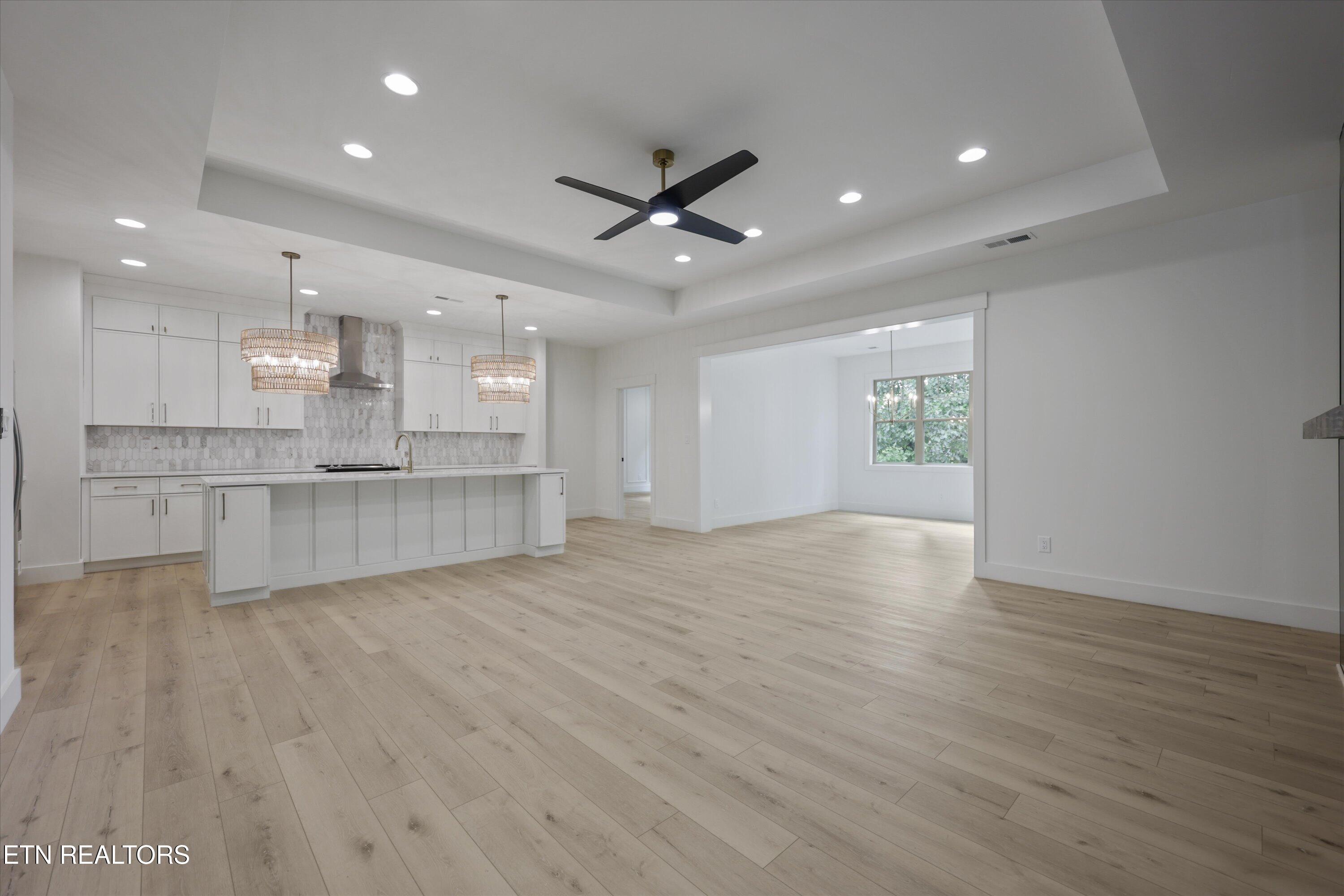 239 Ootsima Way Loudon TN 37774